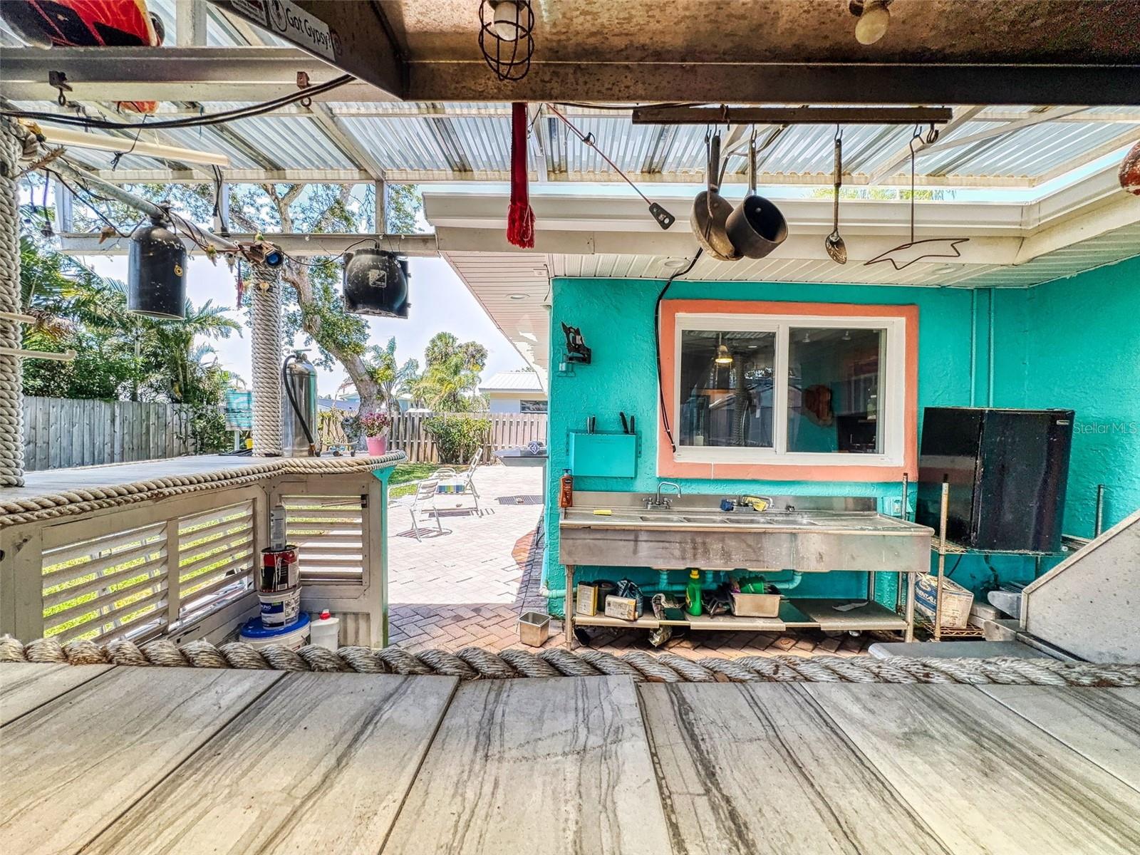 650 S PINE ST, NEW SMYRNA BEACH, FL, 32169