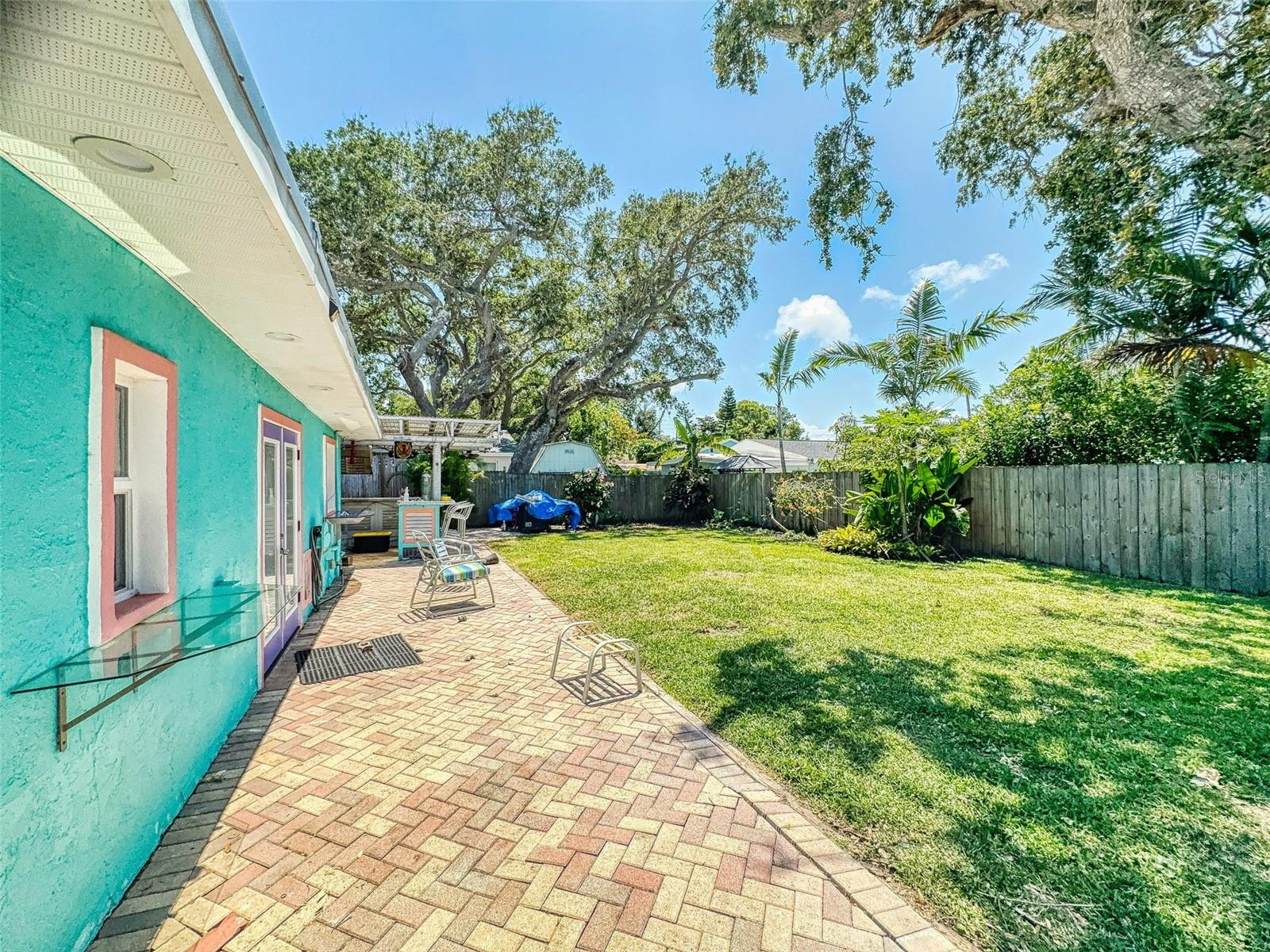 650 S PINE ST, NEW SMYRNA BEACH, FL, 32169