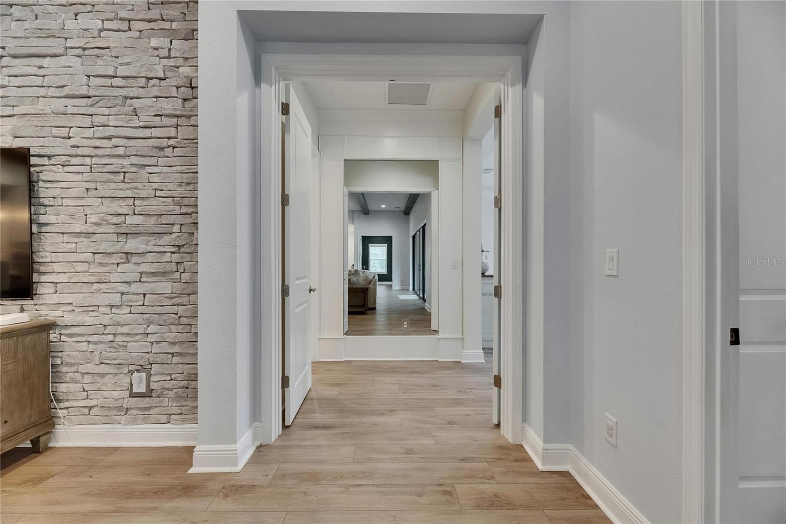 14421 SWISS BRIDGE DR, LITHIA, FL, 33547