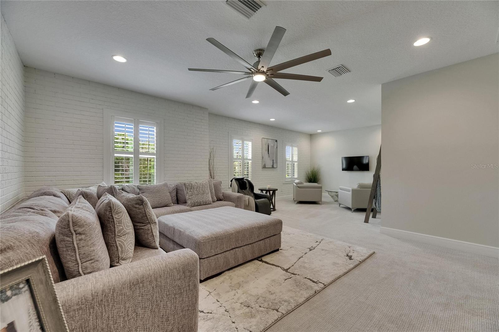 14421 SWISS BRIDGE DR, LITHIA, FL, 33547