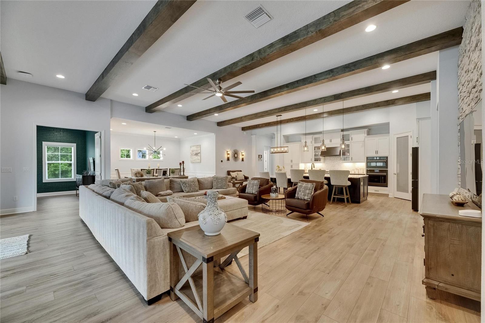 14421 SWISS BRIDGE DR, LITHIA, FL, 33547