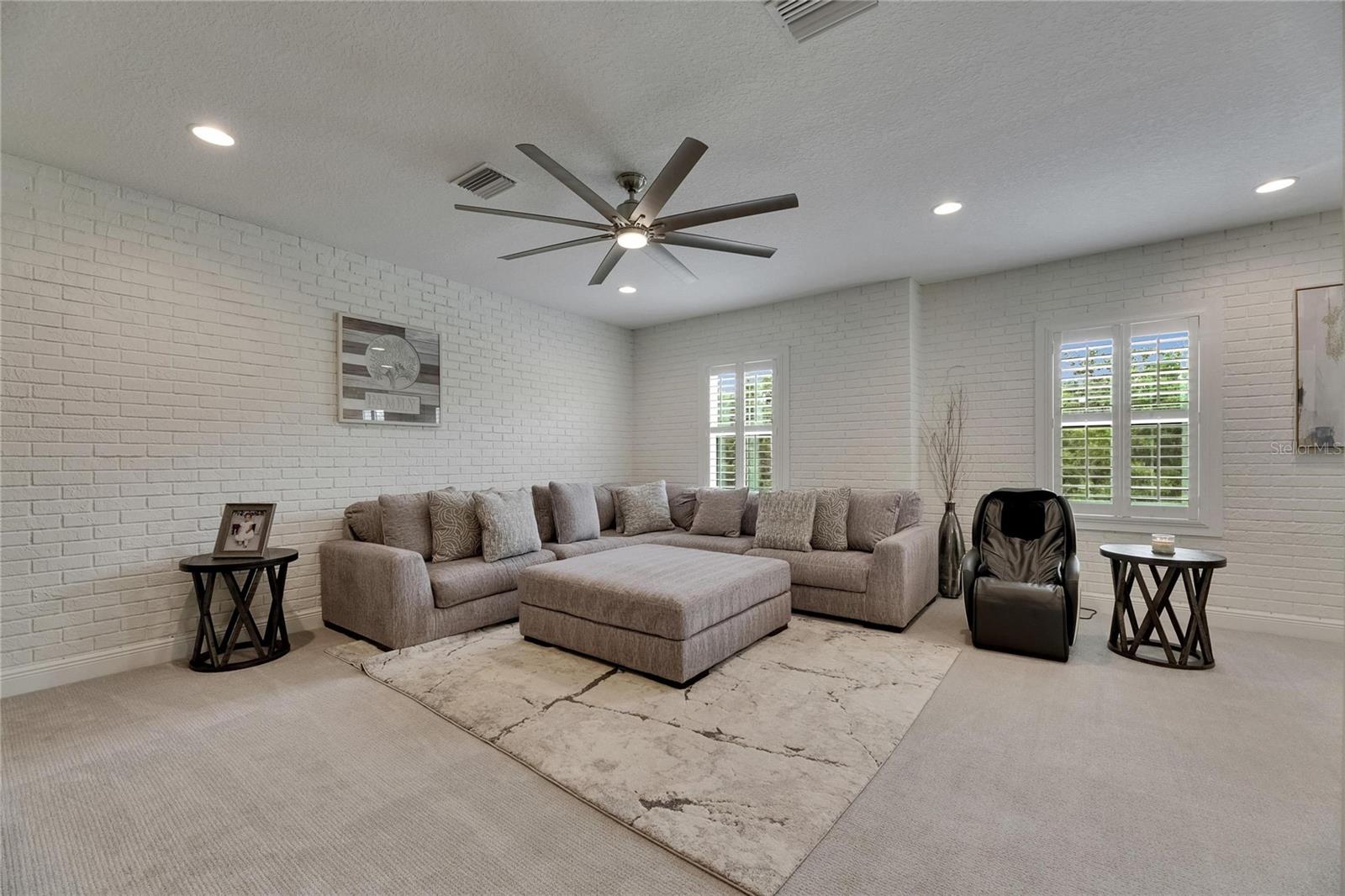 14421 SWISS BRIDGE DR, LITHIA, FL, 33547