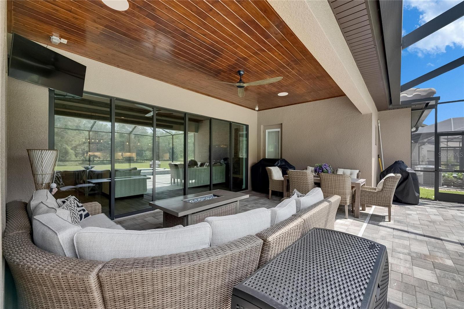 14421 SWISS BRIDGE DR, LITHIA, FL, 33547