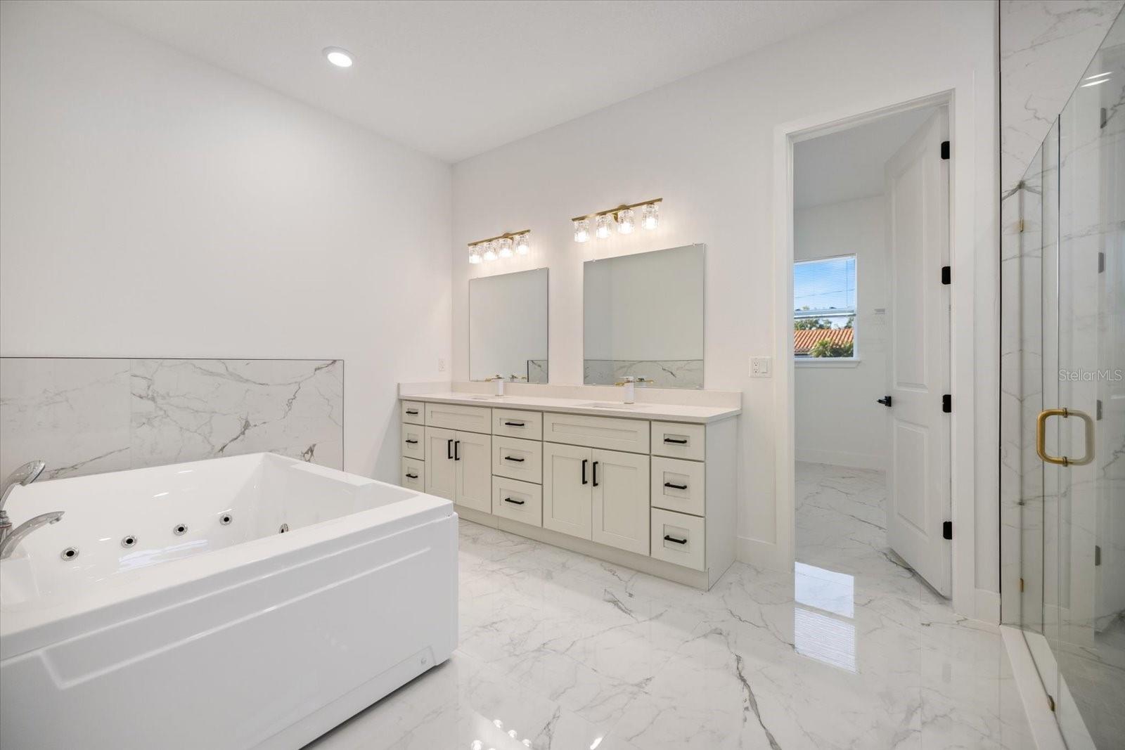 399 GIOVANNI DR, NOKOMIS, FL, 34275