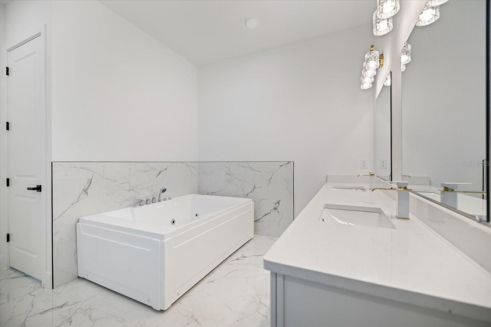 399 GIOVANNI DR, NOKOMIS, FL, 34275