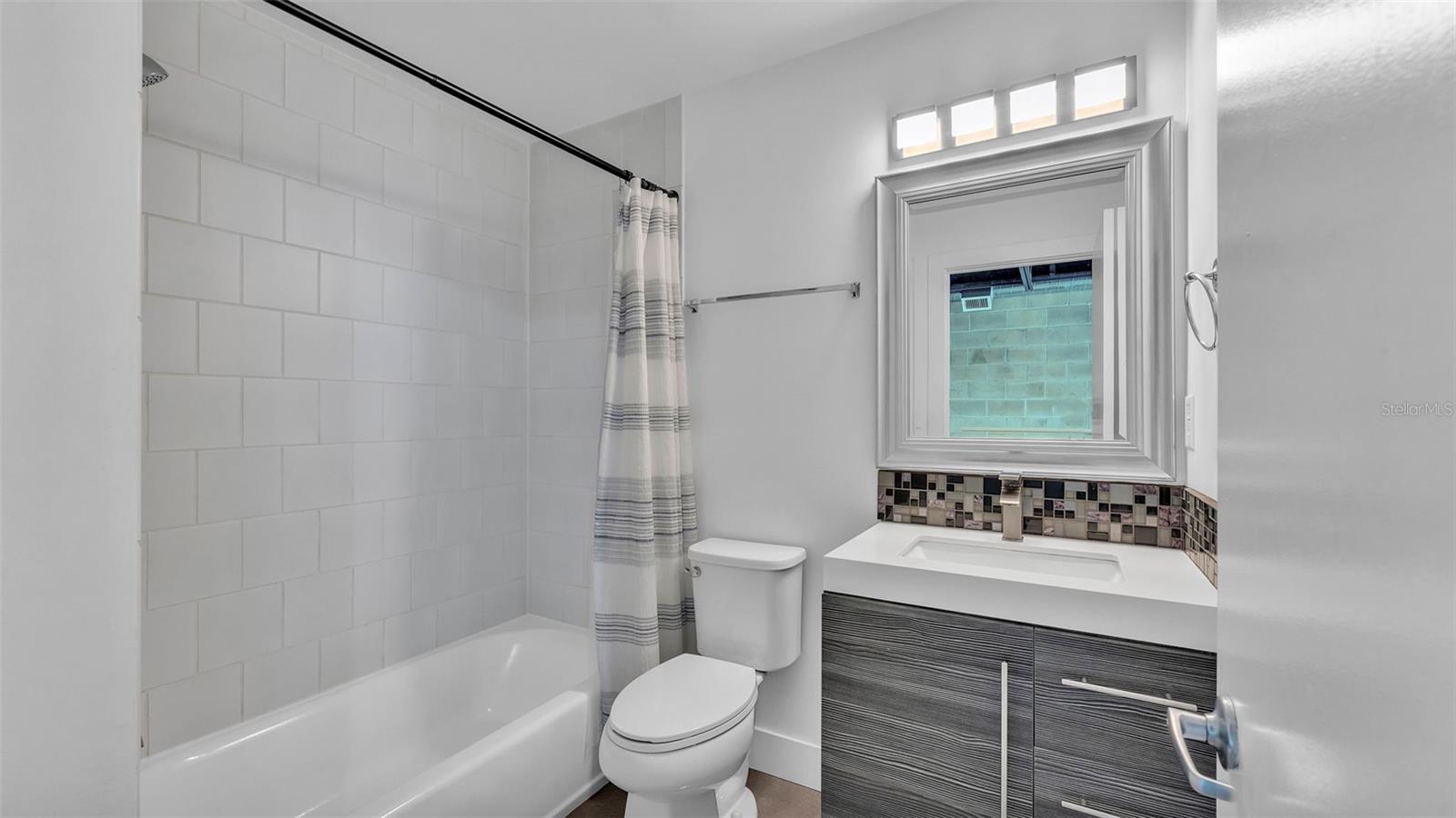 5008 S MACDILL AVE #12, TAMPA, FL, 33611