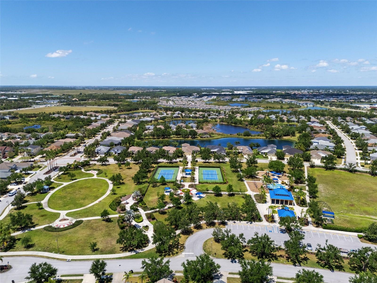 11707 GRAMERCY PARK AVE, BRADENTON, FL, 34211