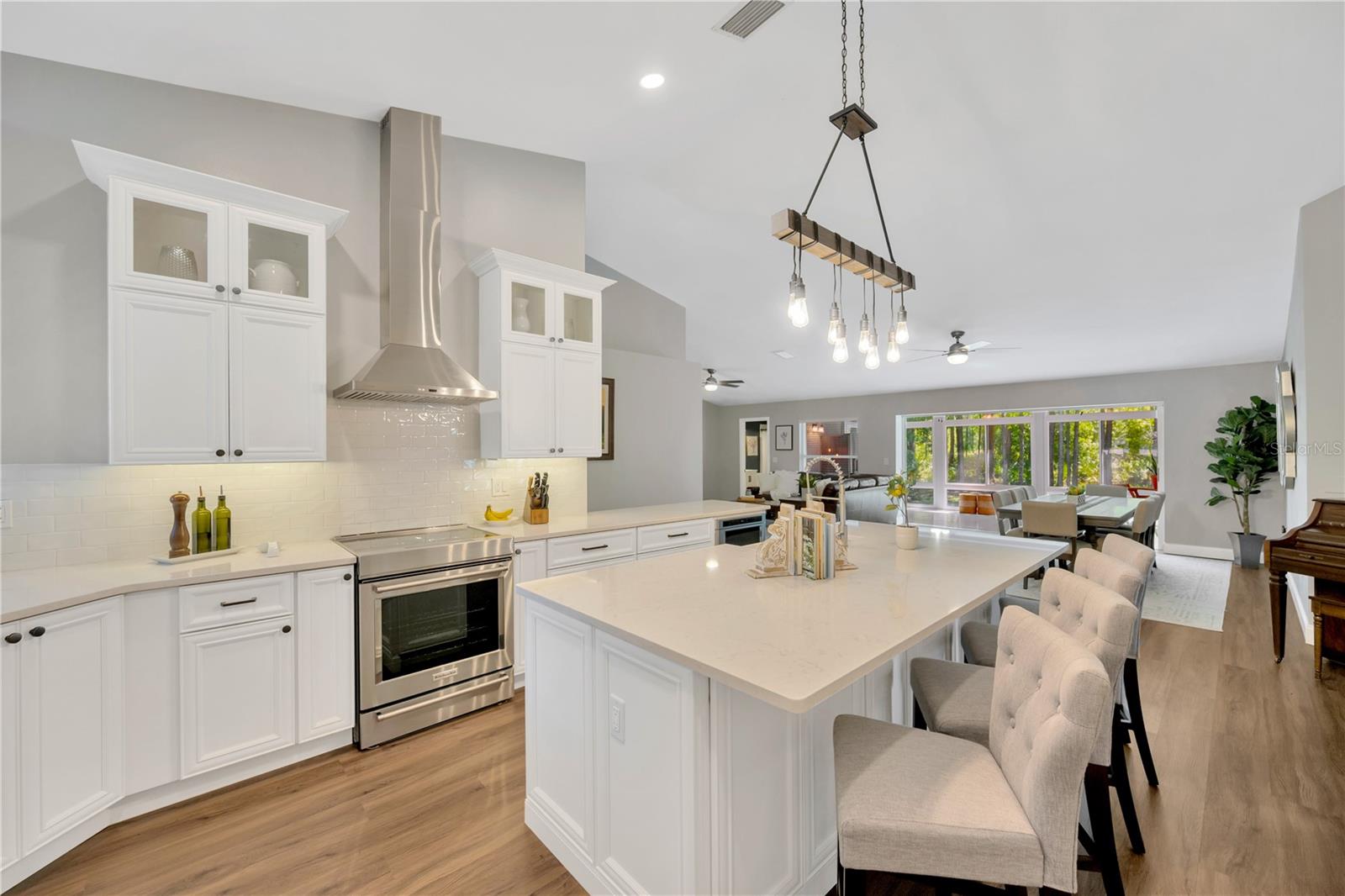 1623 BAYHILL DR, OLDSMAR, FL, 34677