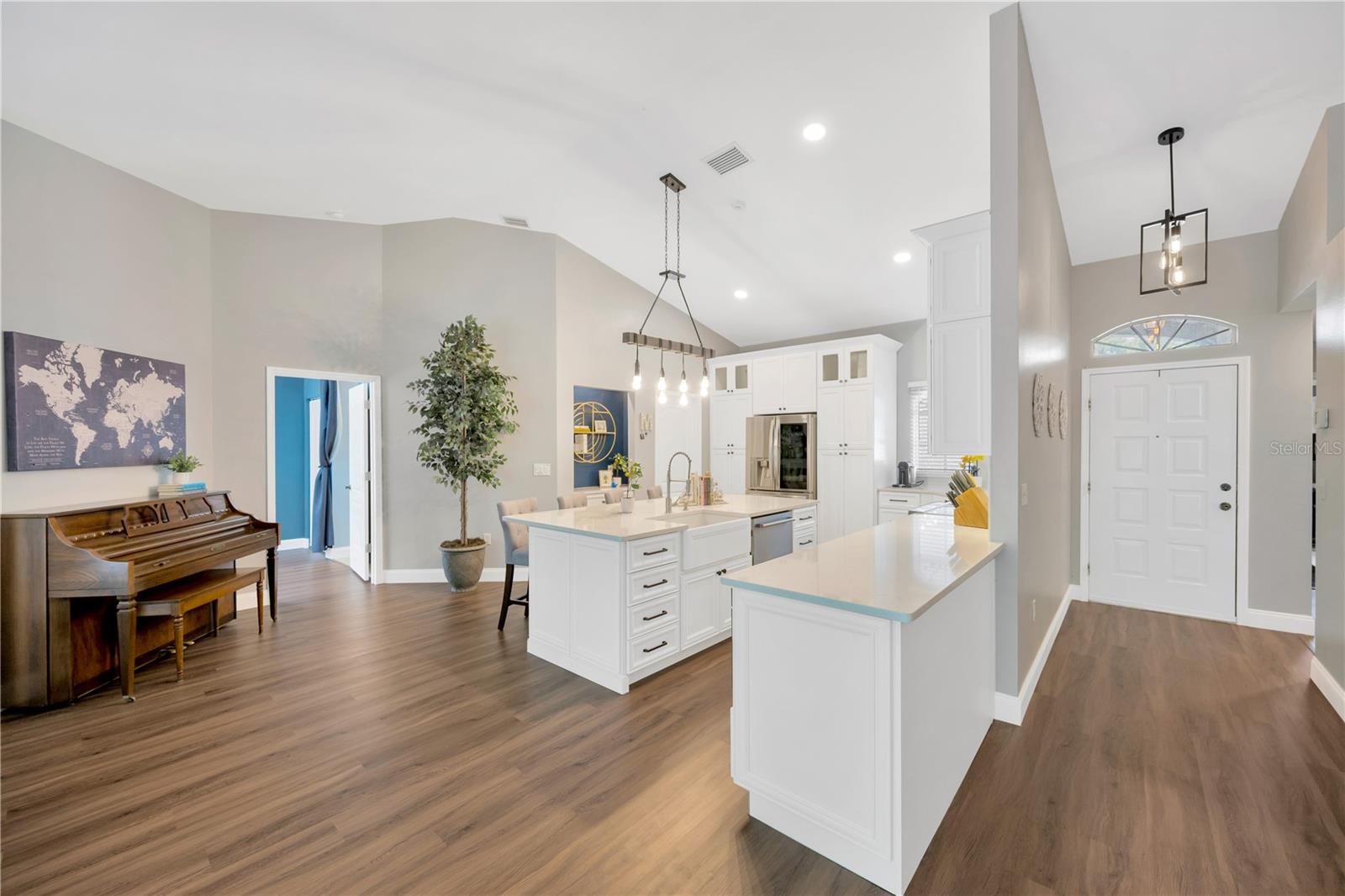 1623 BAYHILL DR, OLDSMAR, FL, 34677