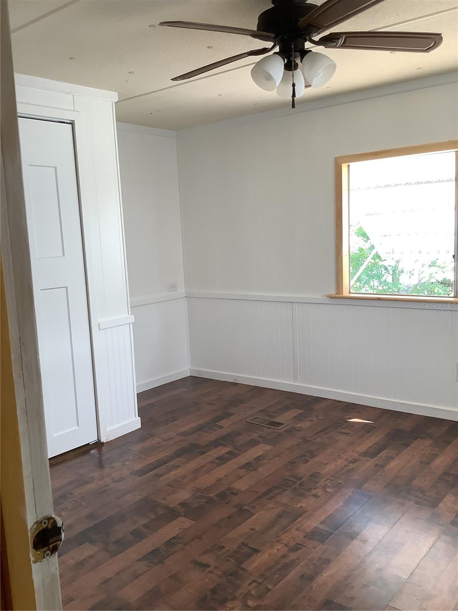 TB8372995 Property Photo