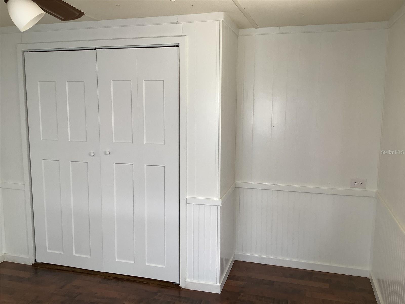 TB8372995 Property Photo