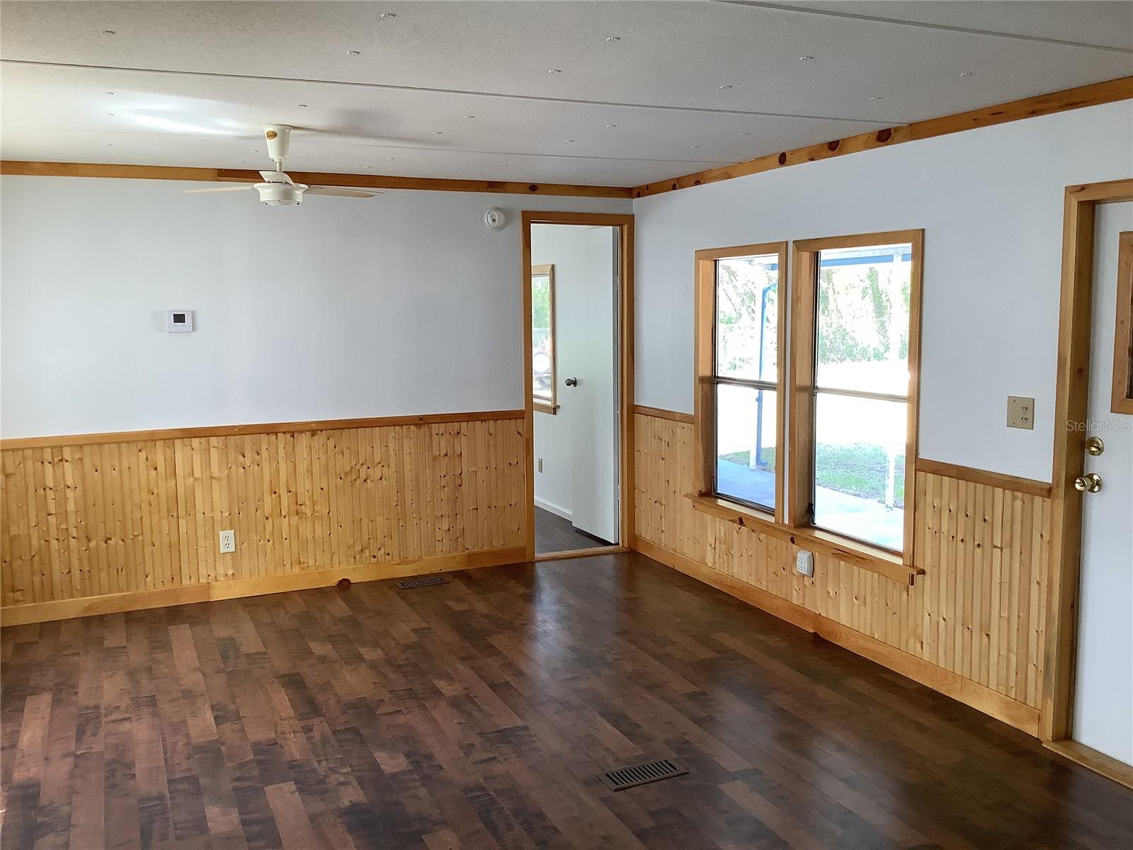 TB8372995 Property Photo