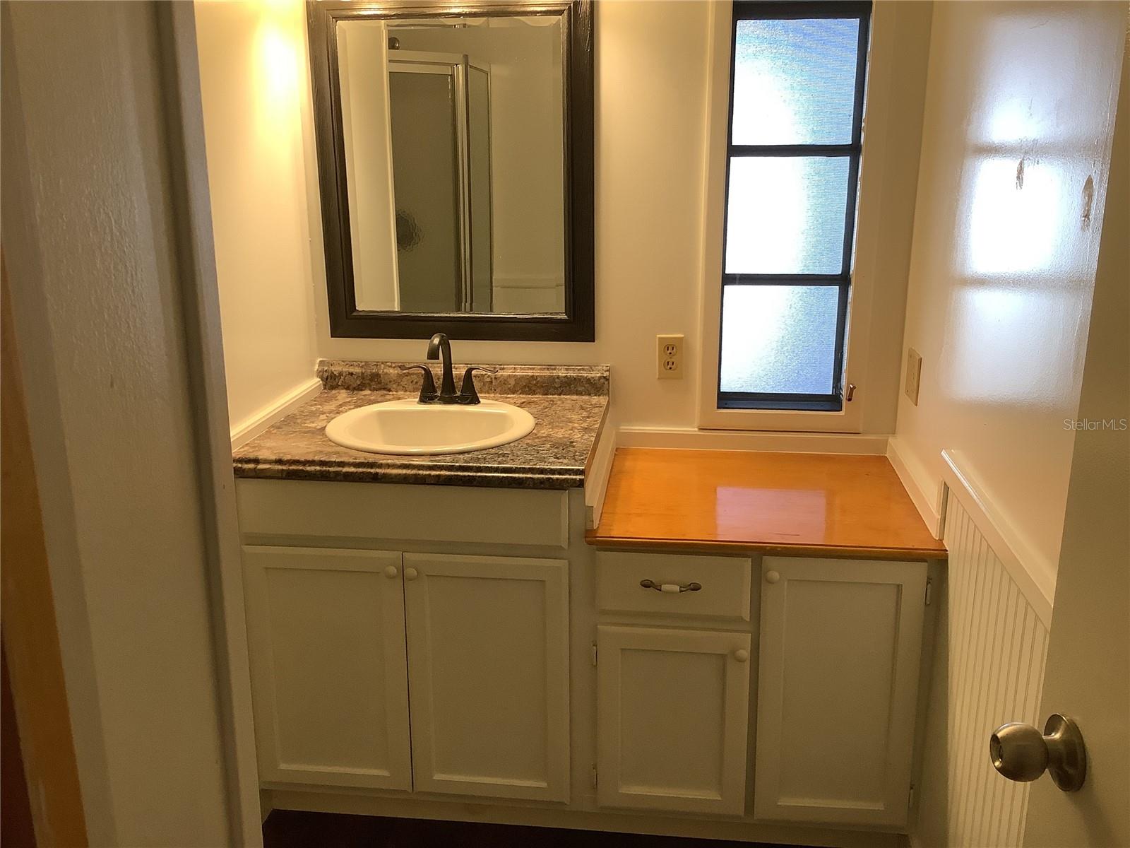 TB8372995 Property Photo