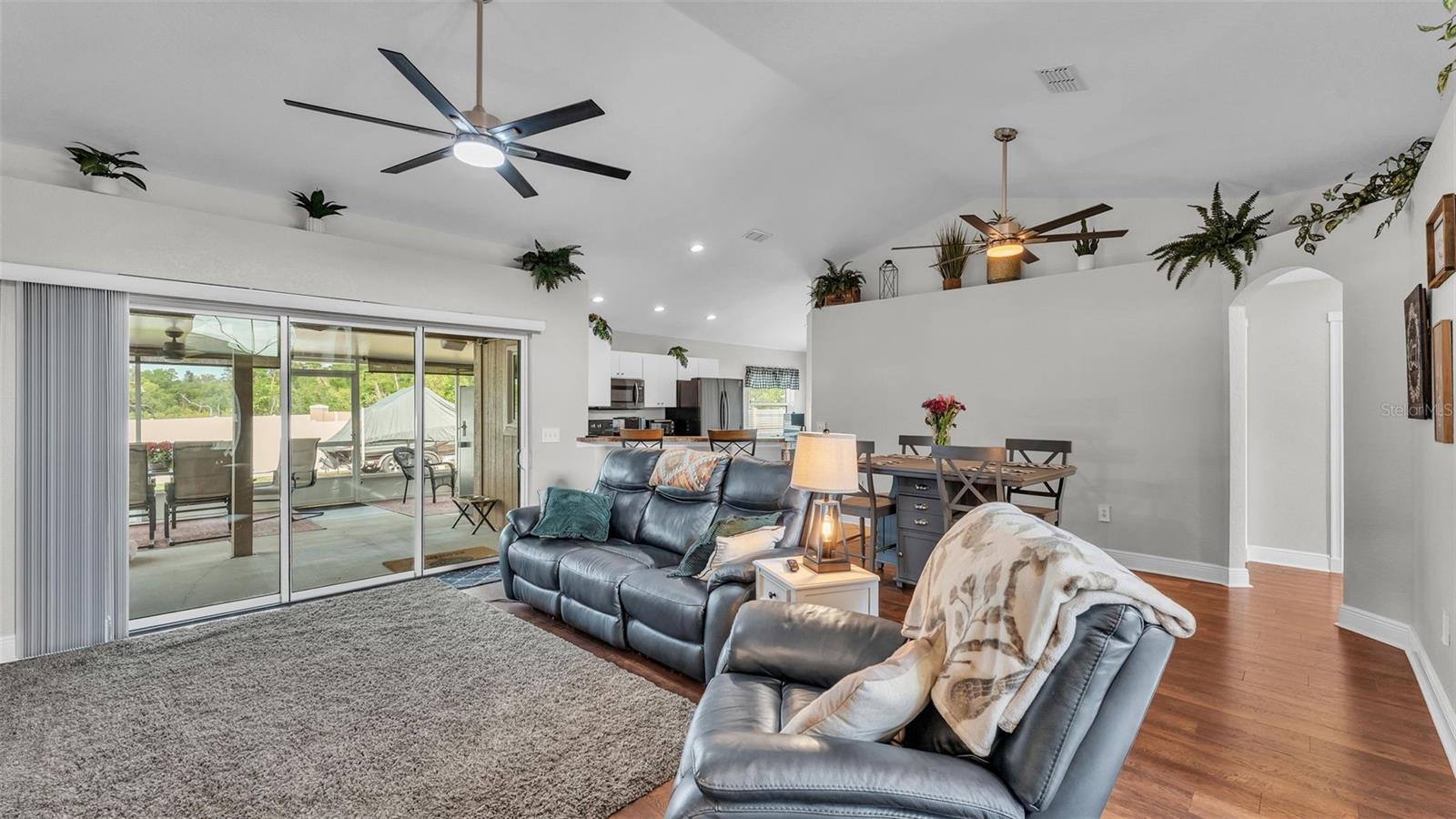 4005 BYRDS CROSSING DR, LAKELAND, FL, 33812