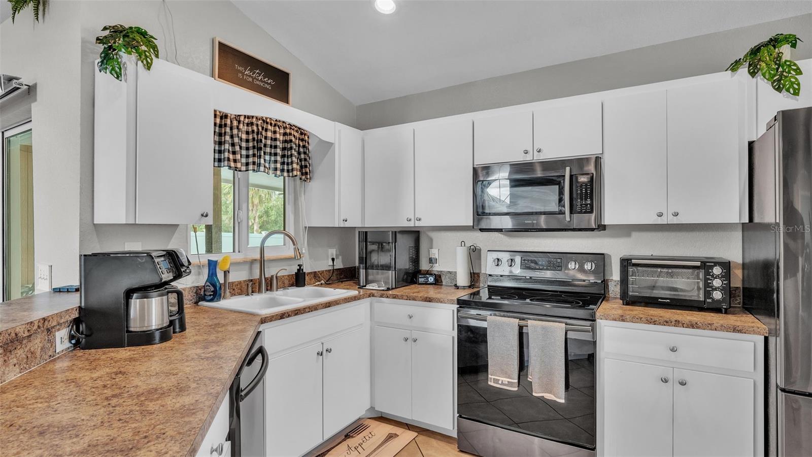 4005 BYRDS CROSSING DR, LAKELAND, FL, 33812