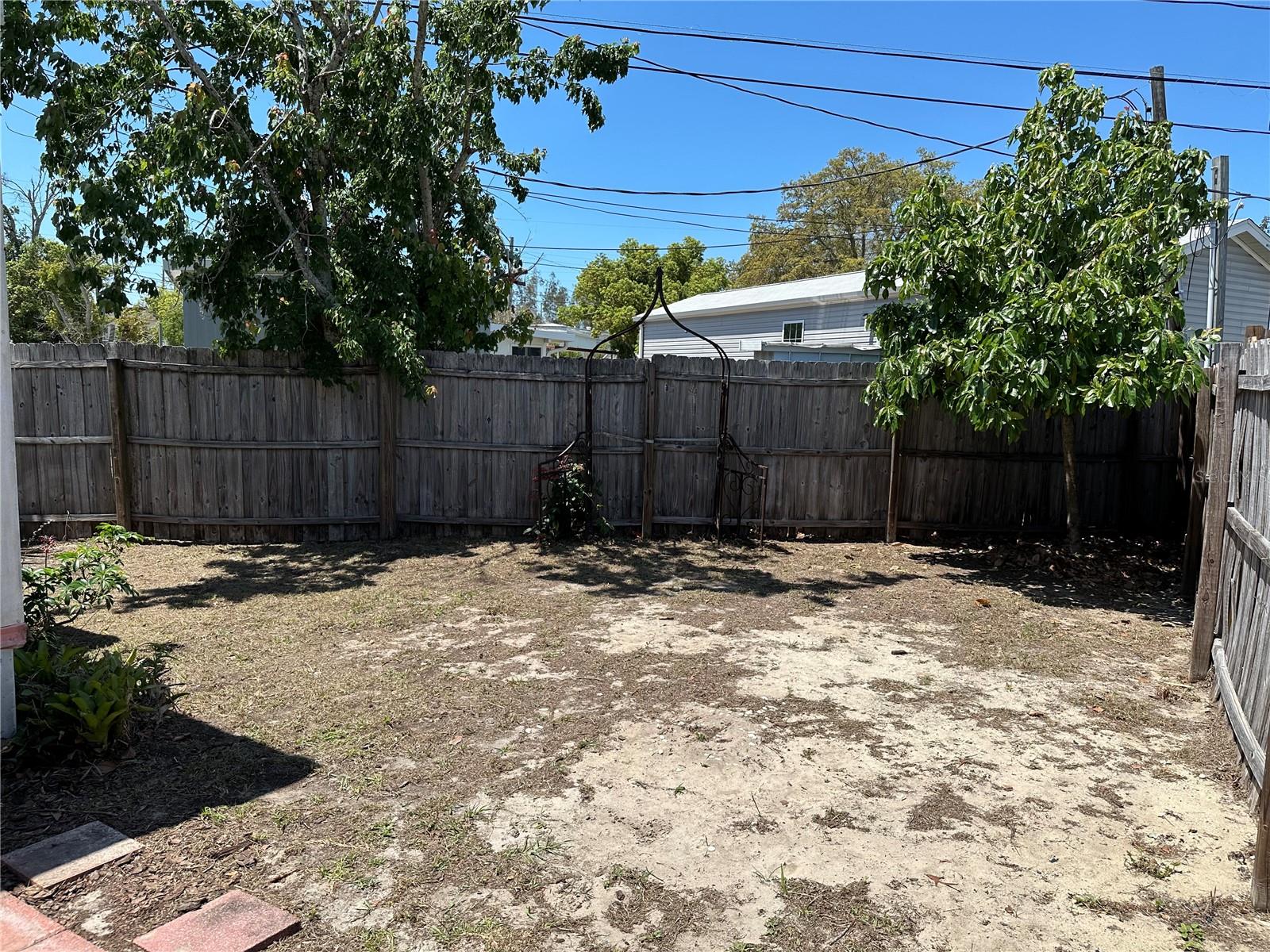 803 FRANCES DR, TARPON SPRINGS, FL, 34689