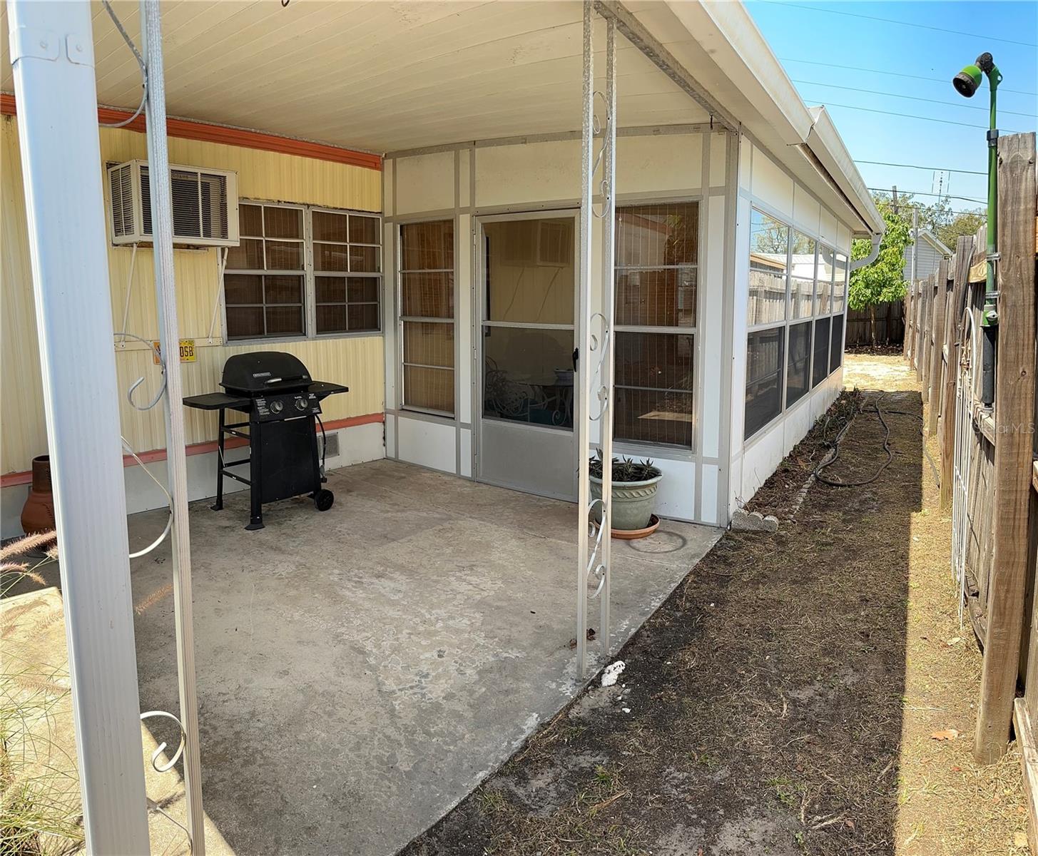 803 FRANCES DR, TARPON SPRINGS, FL, 34689