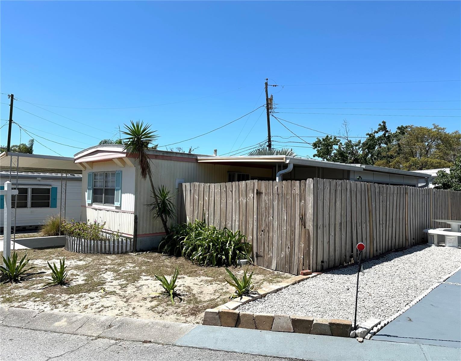 803 FRANCES DR, TARPON SPRINGS, FL, 34689