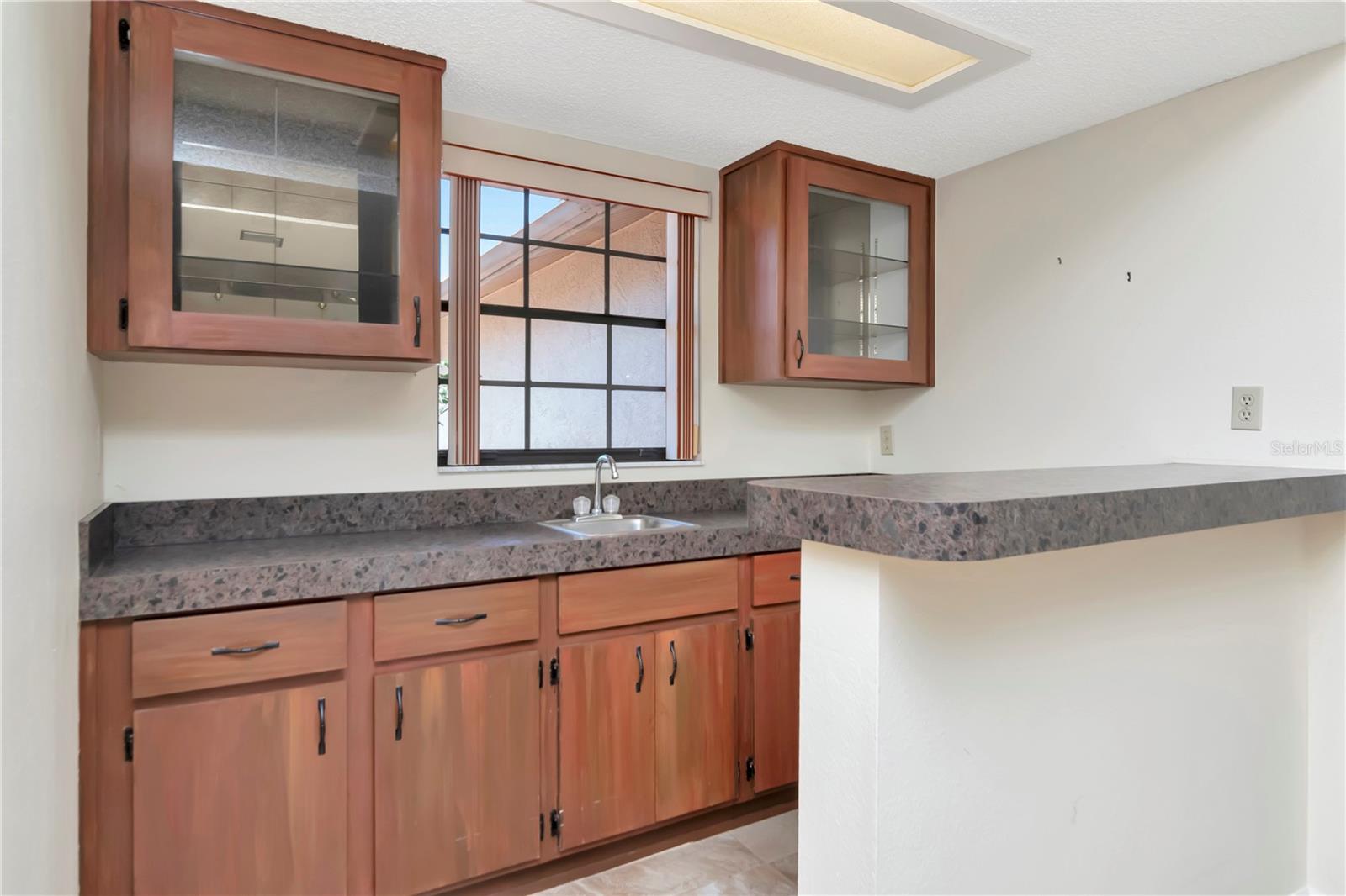 6056 FALL RIVER DR, NEW PORT RICHEY, FL, 34655