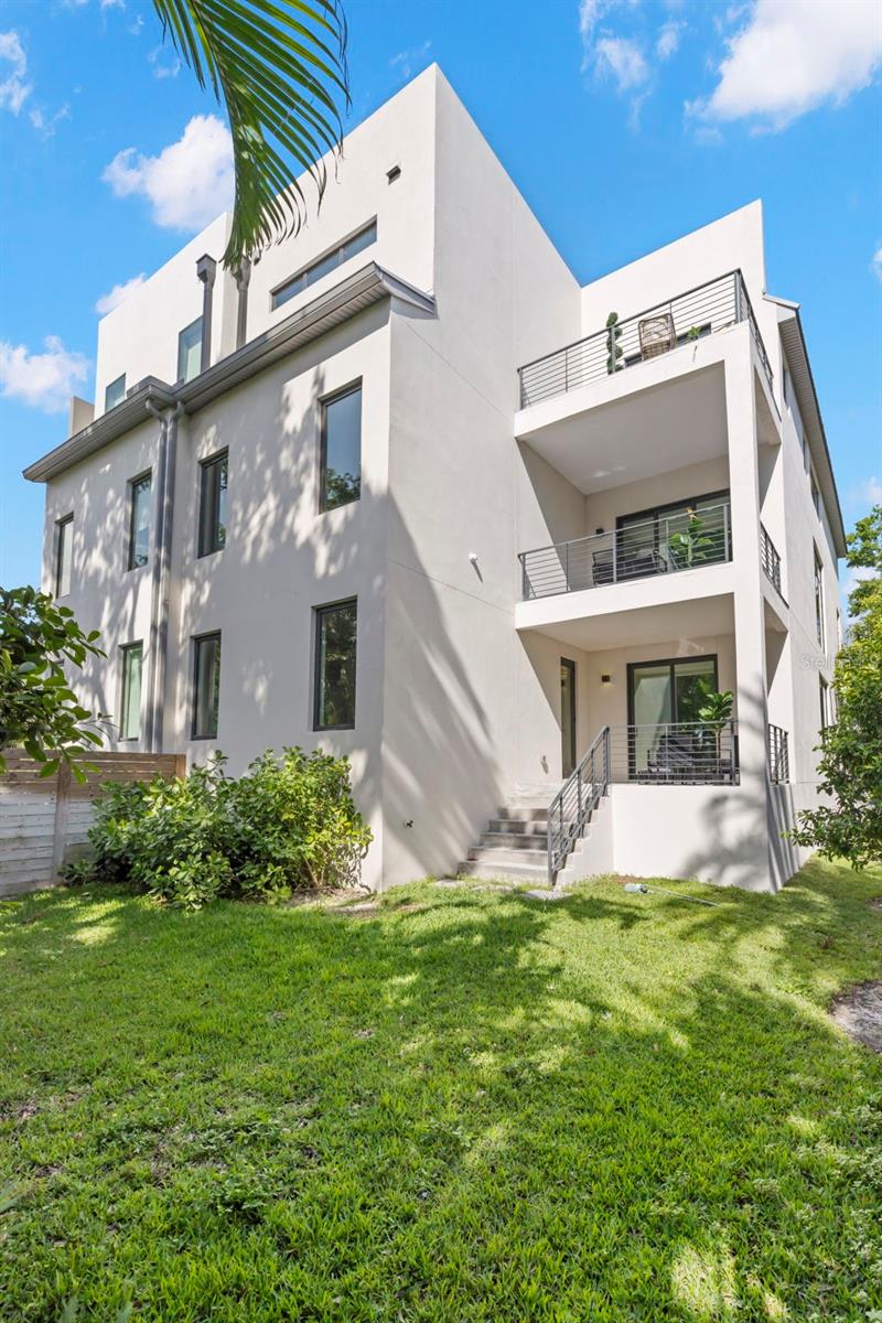 TB8373079 Property Photo