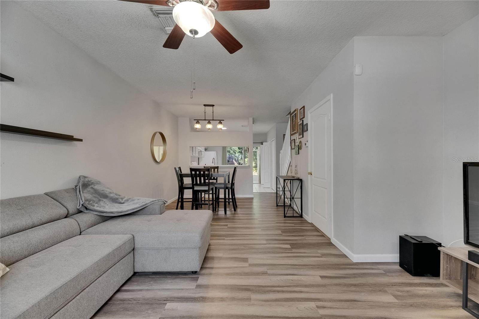 2362 LAKE WOODBERRY CIR, BRANDON, FL, 33510