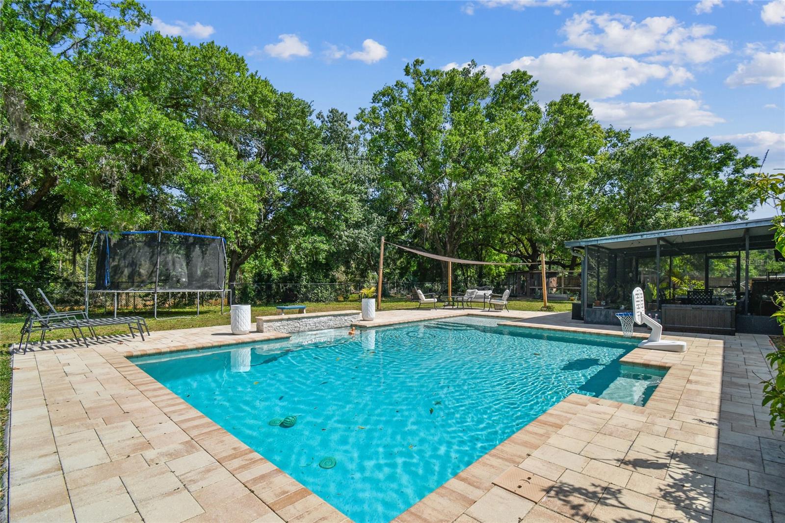 17605 SIMMONS RD, LUTZ, FL, 33548