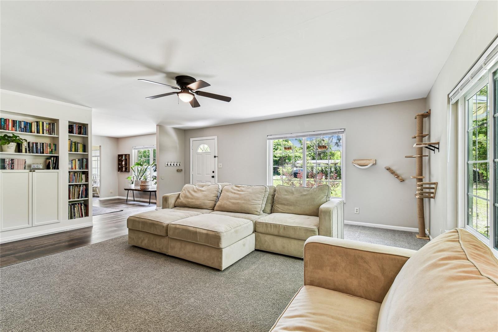 17605 SIMMONS RD, LUTZ, FL, 33548