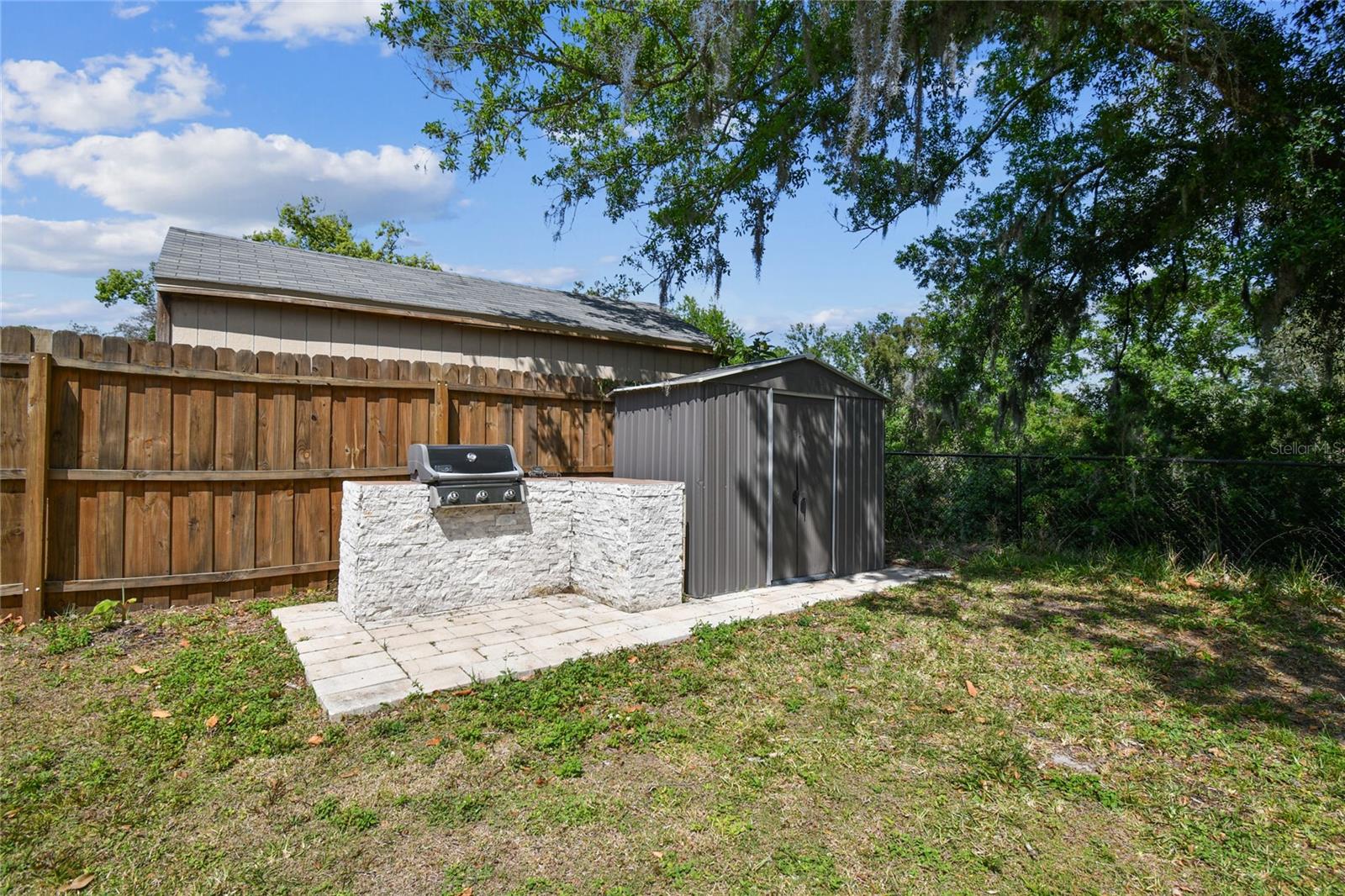 17605 SIMMONS RD, LUTZ, FL, 33548