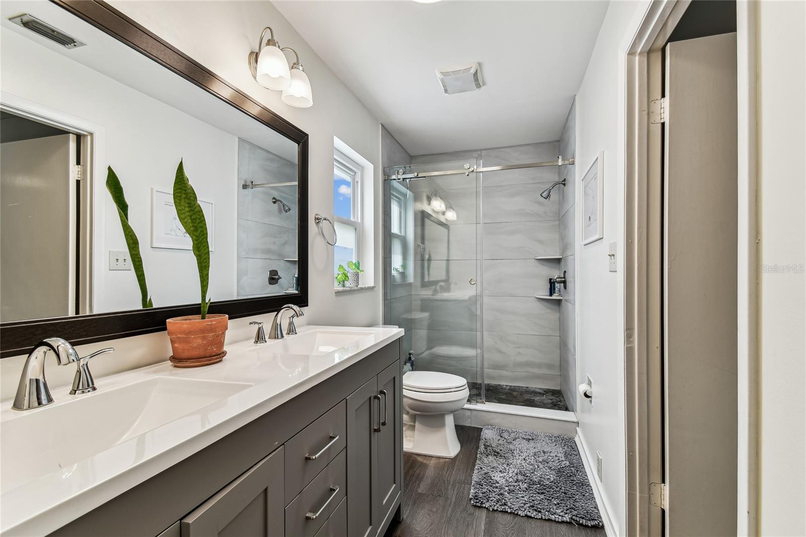 17605 SIMMONS RD, LUTZ, FL, 33548