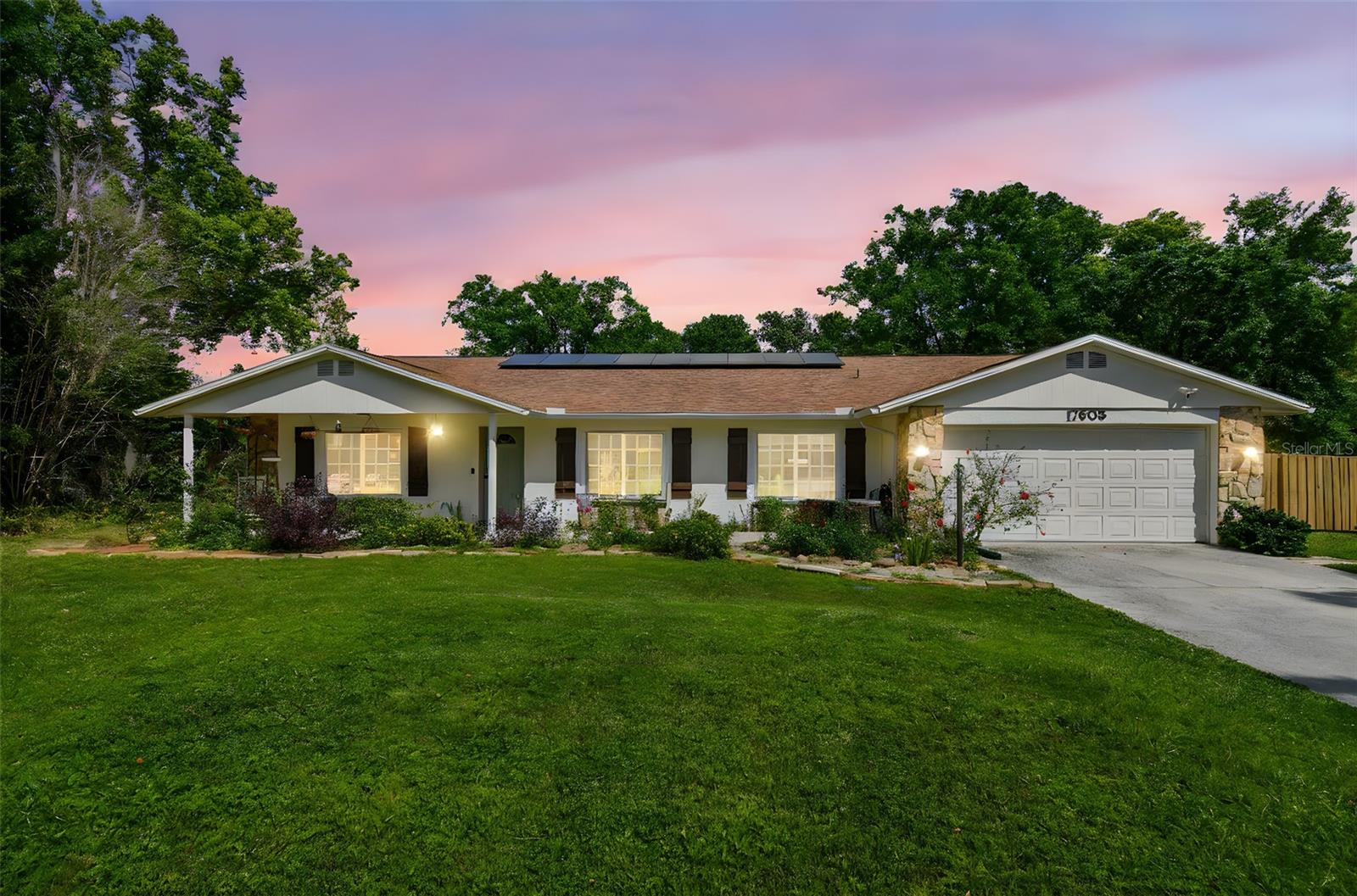 17605 SIMMONS RD, LUTZ, FL, 33548