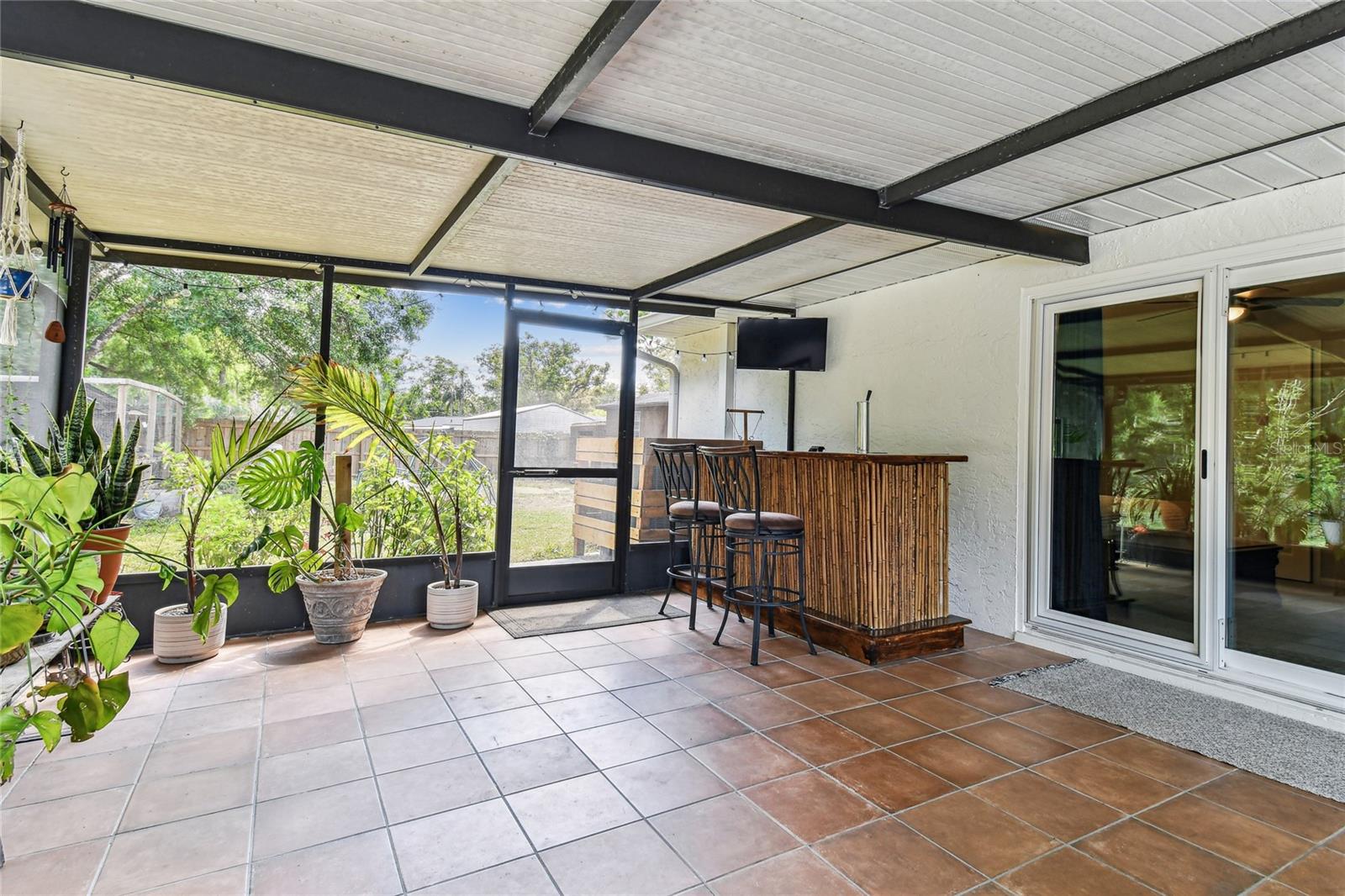 17605 SIMMONS RD, LUTZ, FL, 33548