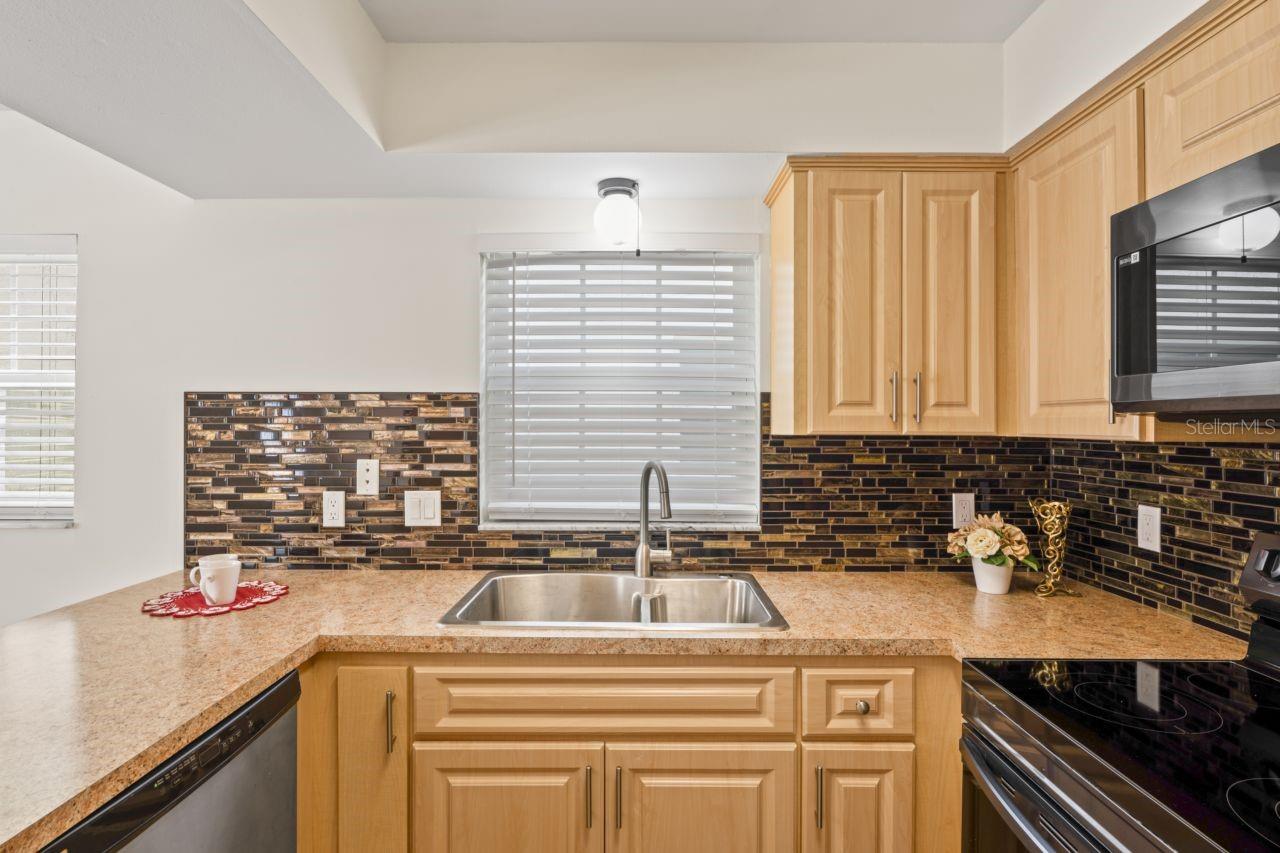 6047 ELMHURST DR #5A, NEW PORT RICHEY, FL, 34653