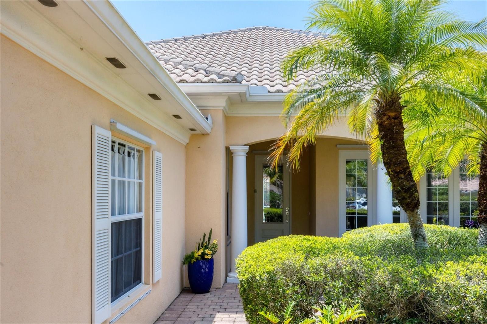 A4648460 Property Photo