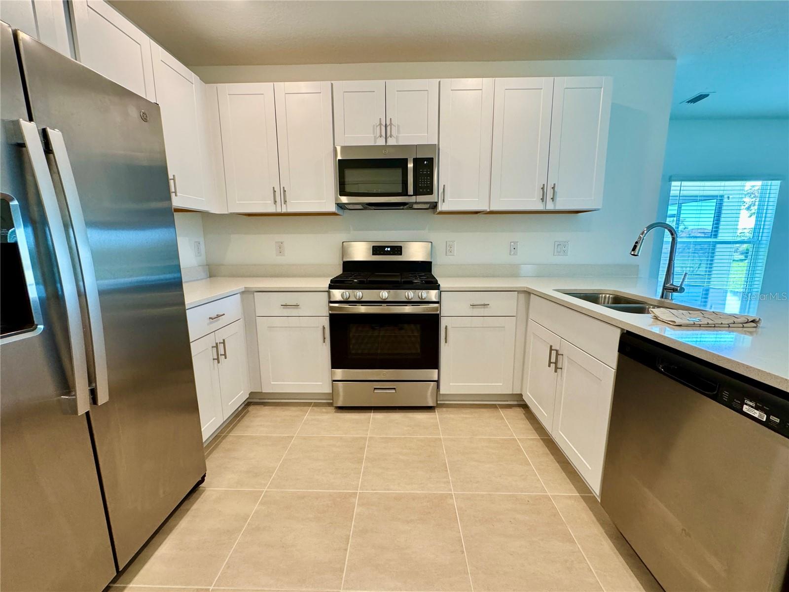 11268 FIELDSTONE DR, PALMETTO, FL, 34221