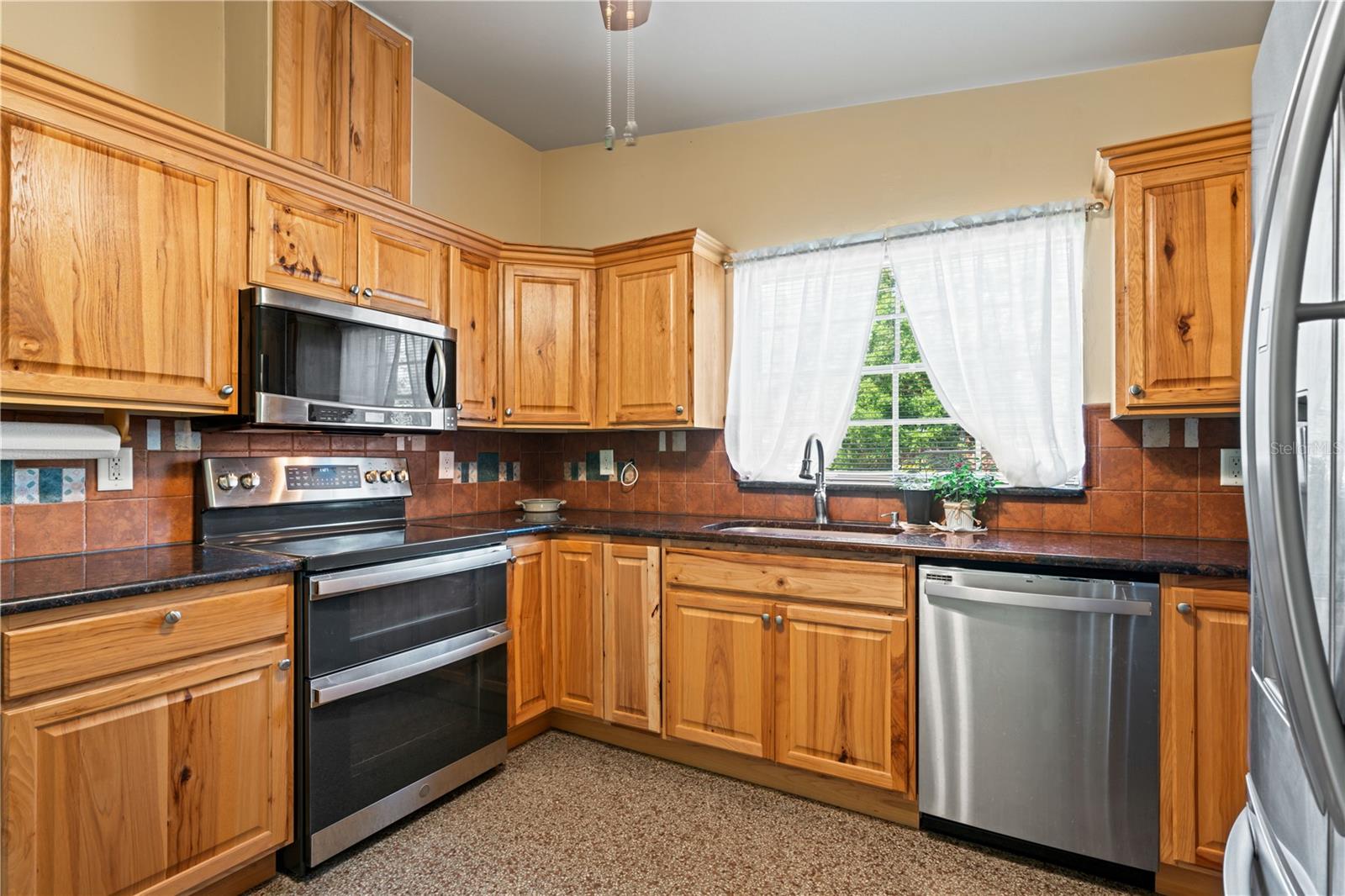 17111 MOCKINGBIRD LN, LUTZ, FL, 33548