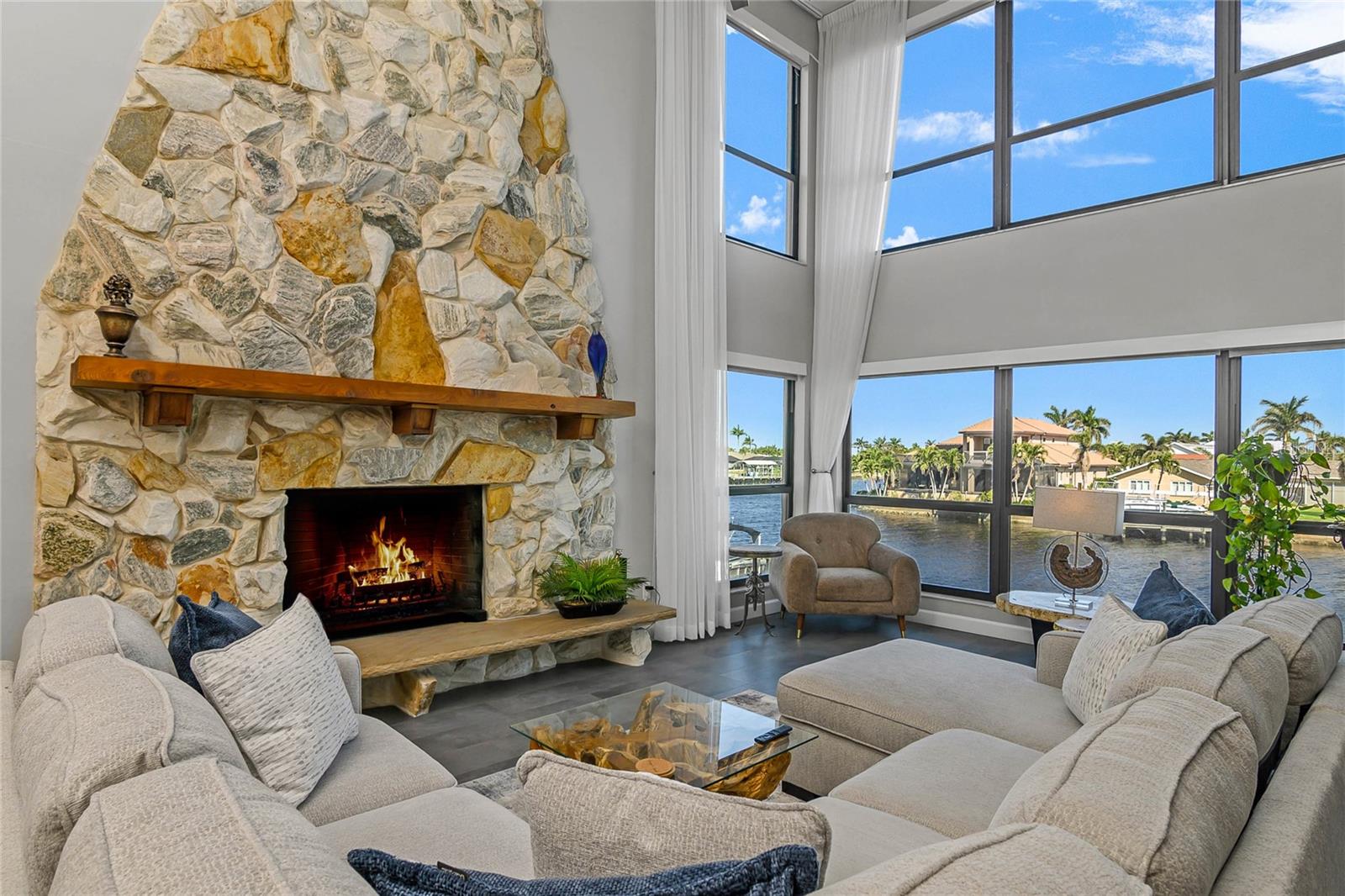 1903 SE 40TH TER #104, CAPE CORAL, FL, 33904