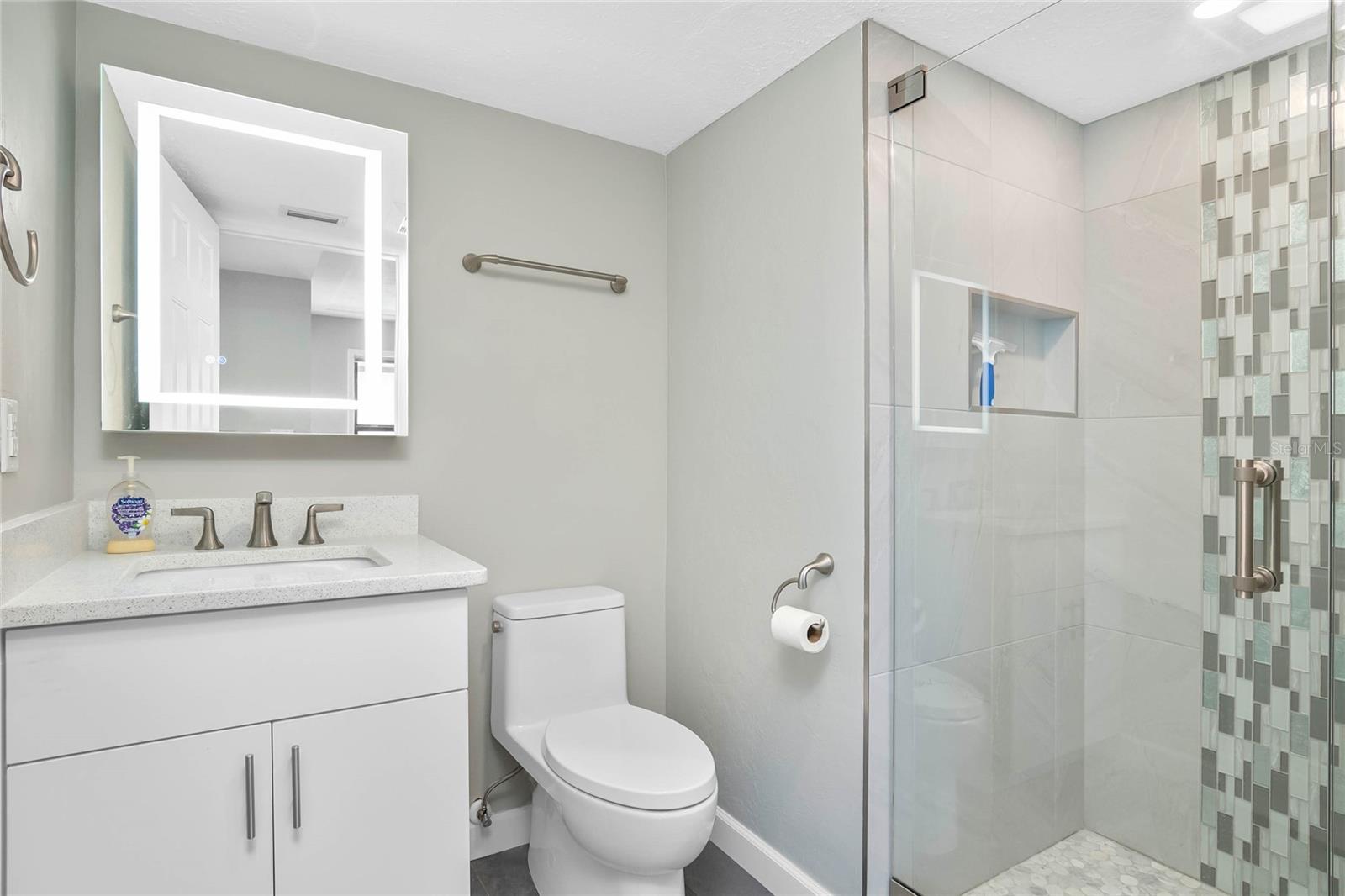 1903 SE 40TH TER #104, CAPE CORAL, FL, 33904