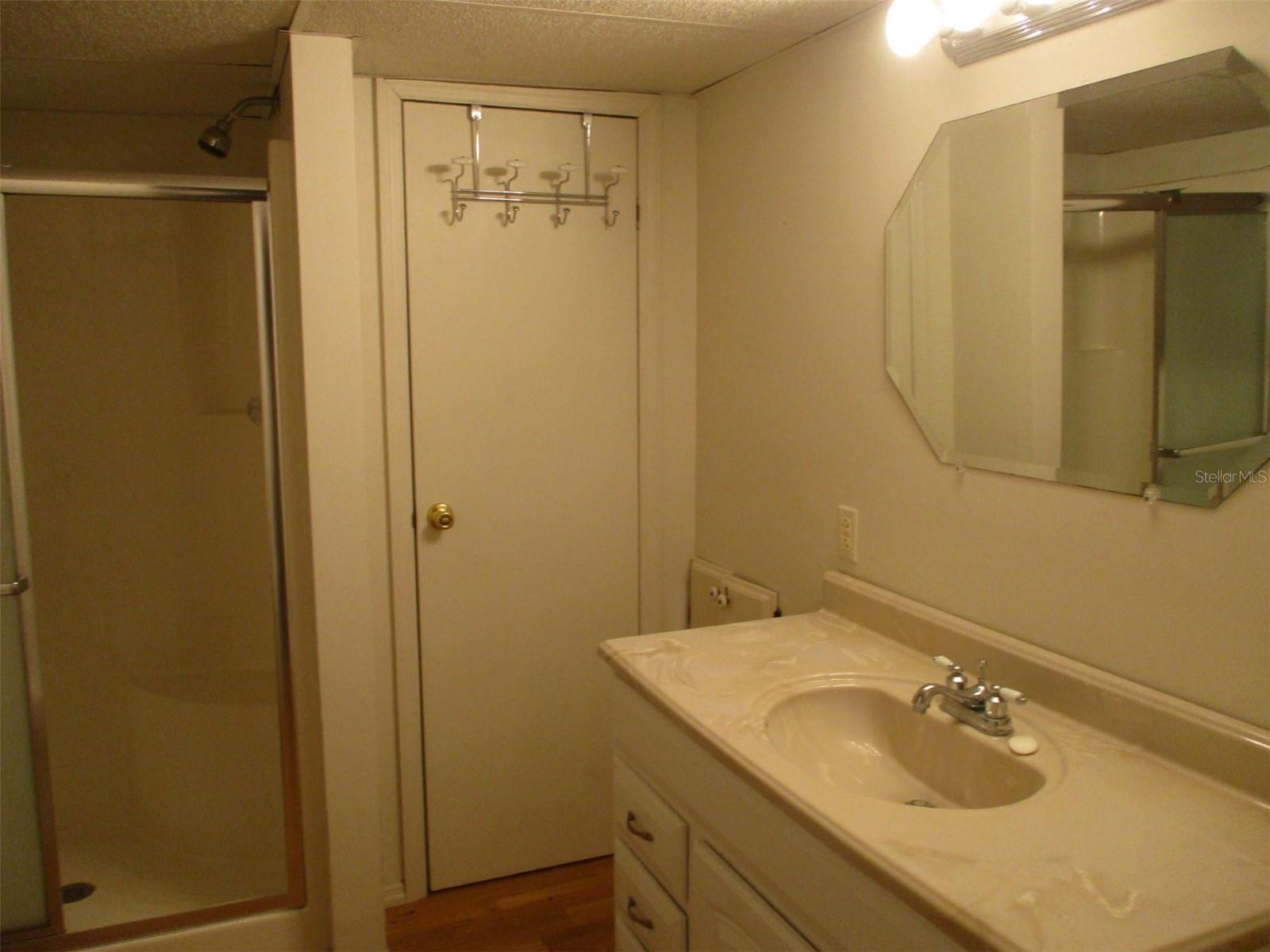 39253 LONGVIEW AVE, ZEPHYRHILLS, FL, 33542