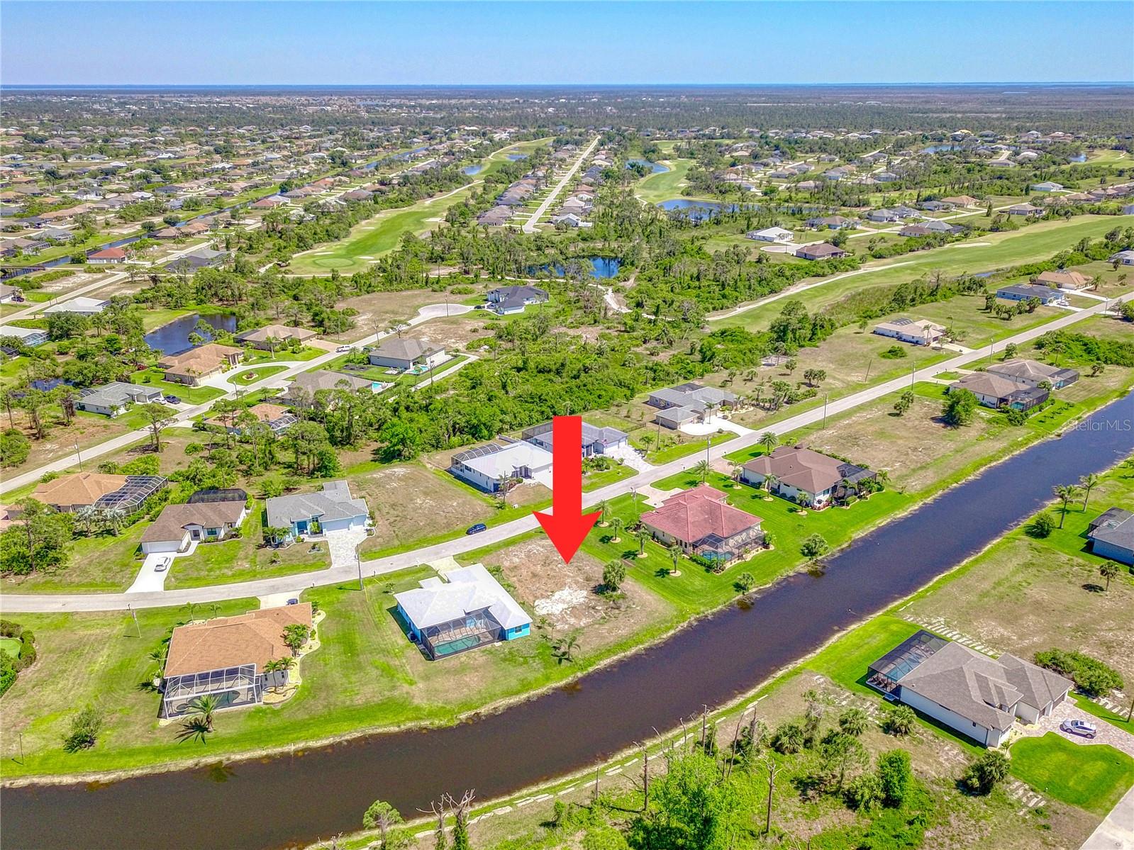 147 TOURNAMENT RD, ROTONDA WEST, FL, 33947