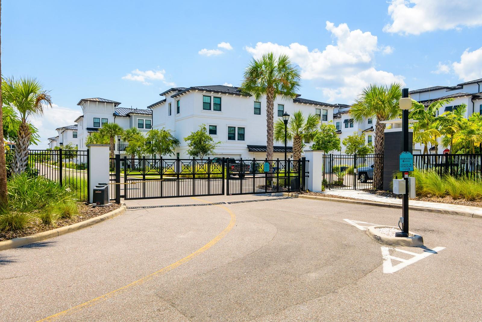 5351 BRIDGE ST #15, TAMPA, FL, 33611