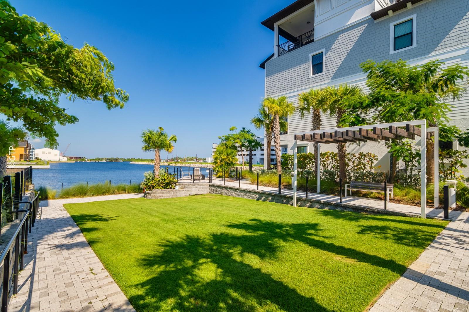 5351 BRIDGE ST #15, TAMPA, FL, 33611