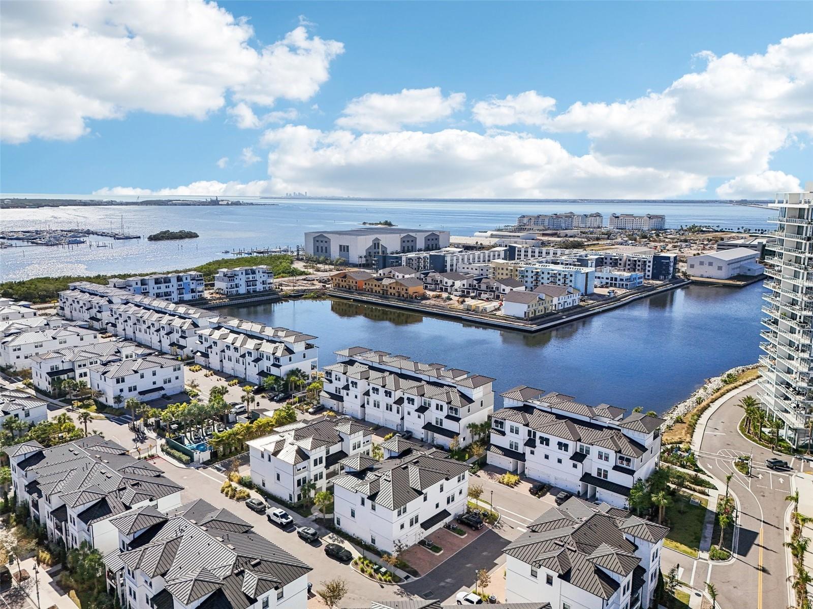 5351 BRIDGE ST #15, TAMPA, FL, 33611