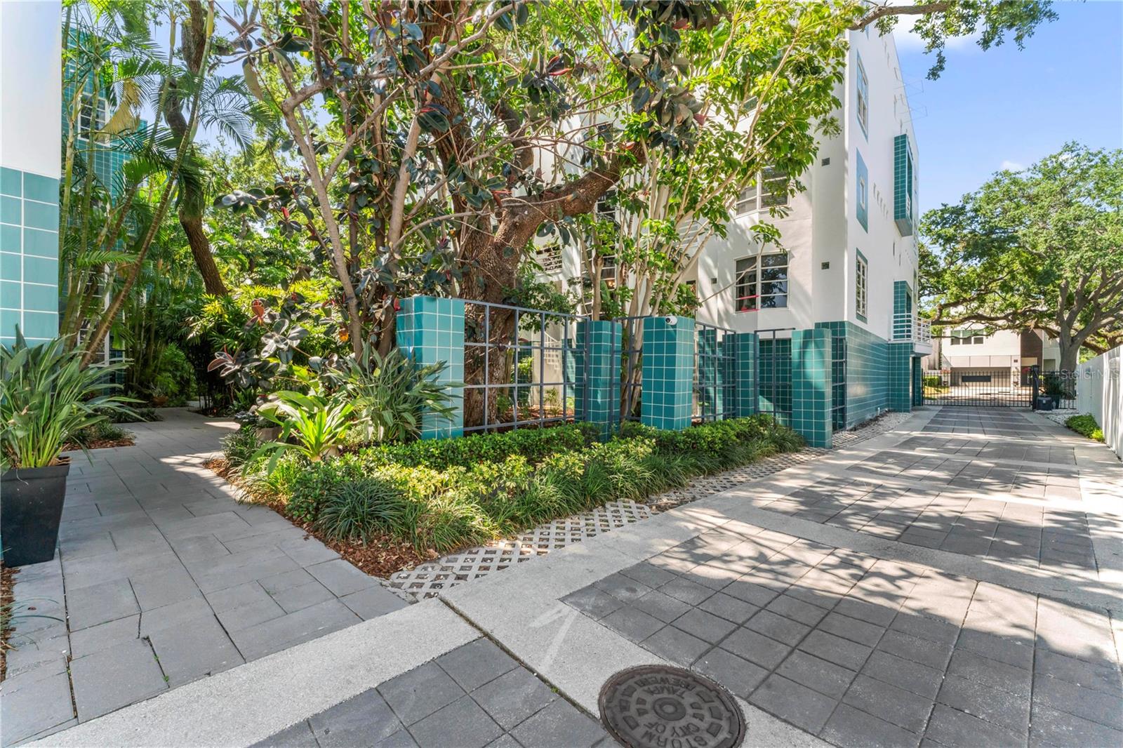 4950 BAYSHORE BLVD #27, TAMPA, FL, 33611