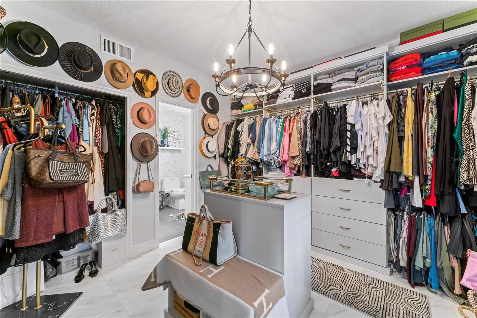 4950 BAYSHORE BLVD #27, TAMPA, FL, 33611