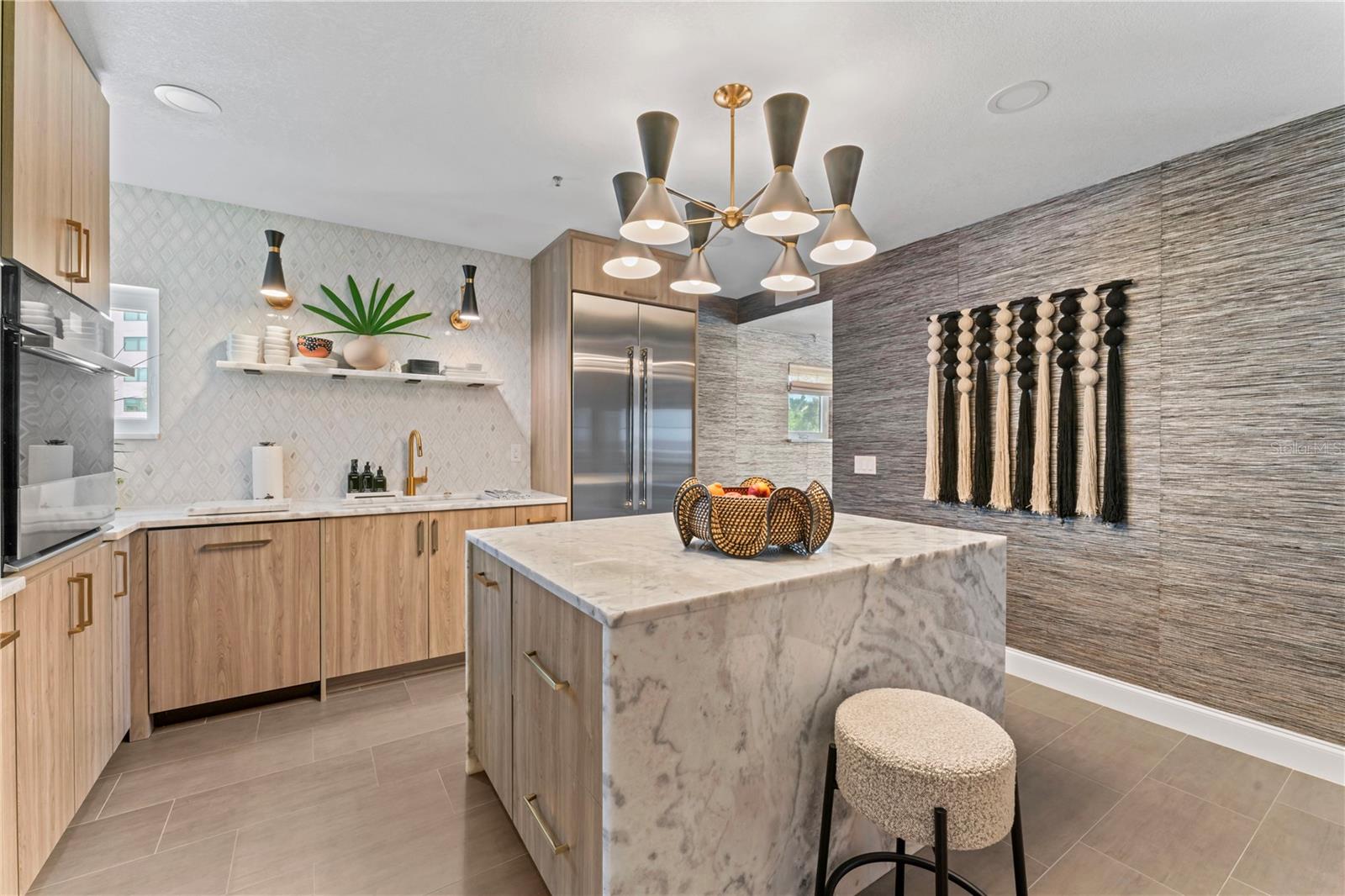 4950 BAYSHORE BLVD #27, TAMPA, FL, 33611