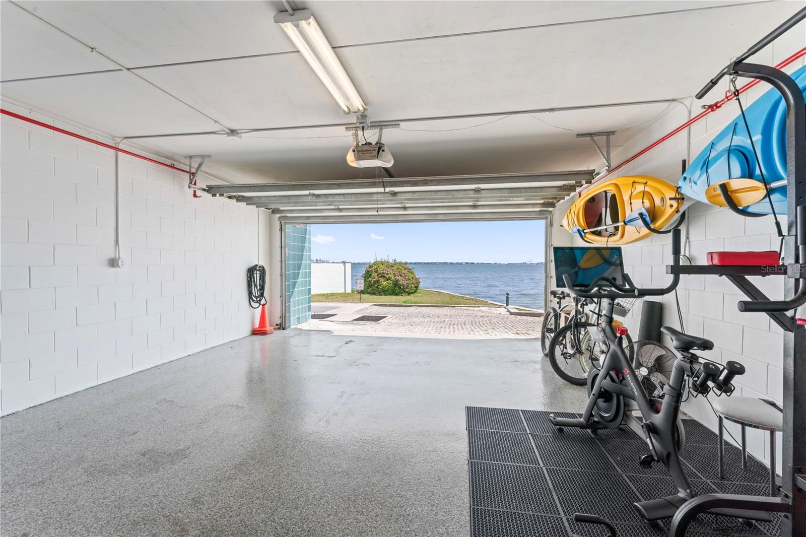 4950 BAYSHORE BLVD #27, TAMPA, FL, 33611