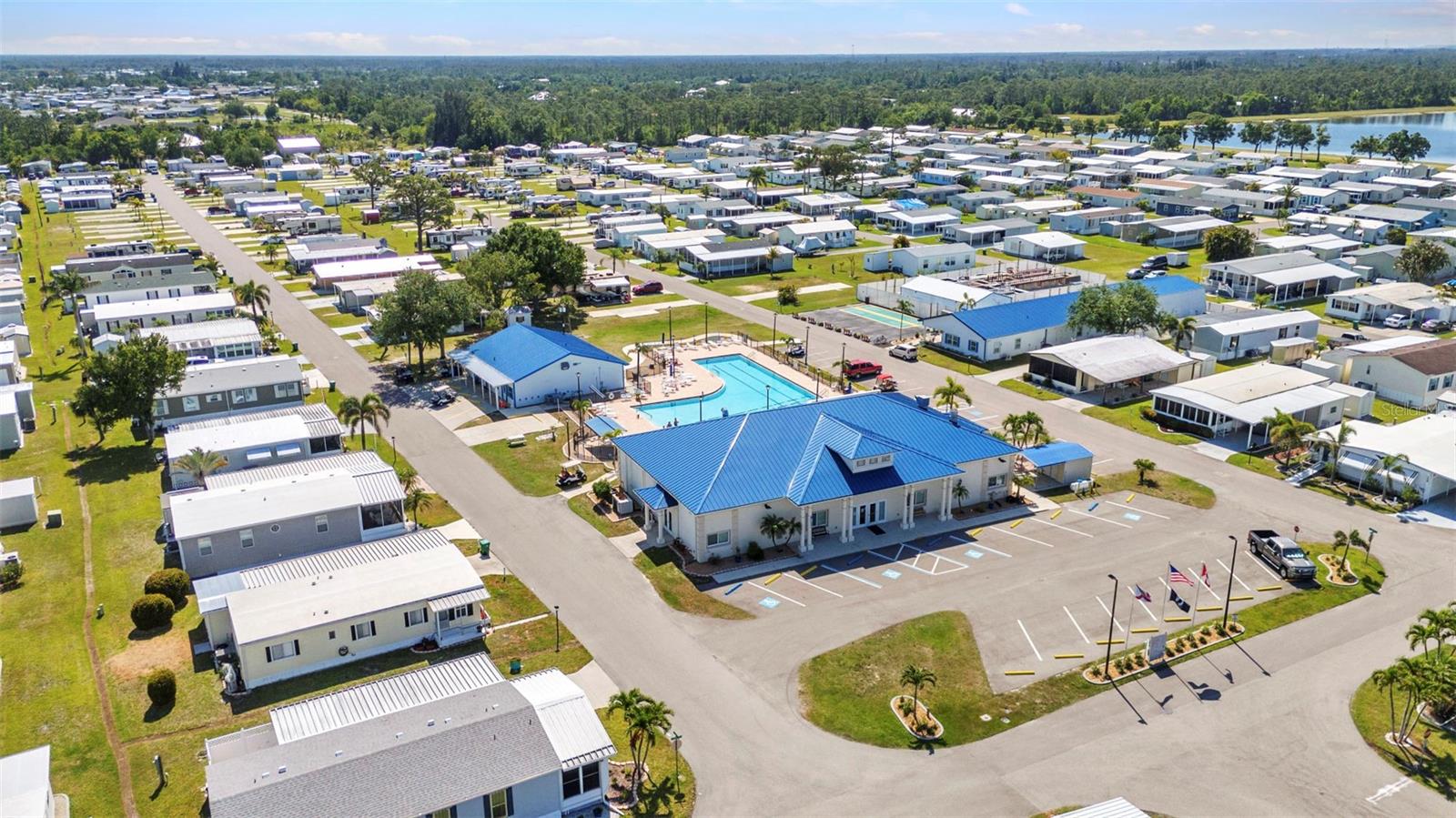 ALLIGATOR PARK COOP, PUNTA GORDA, FL, 33950