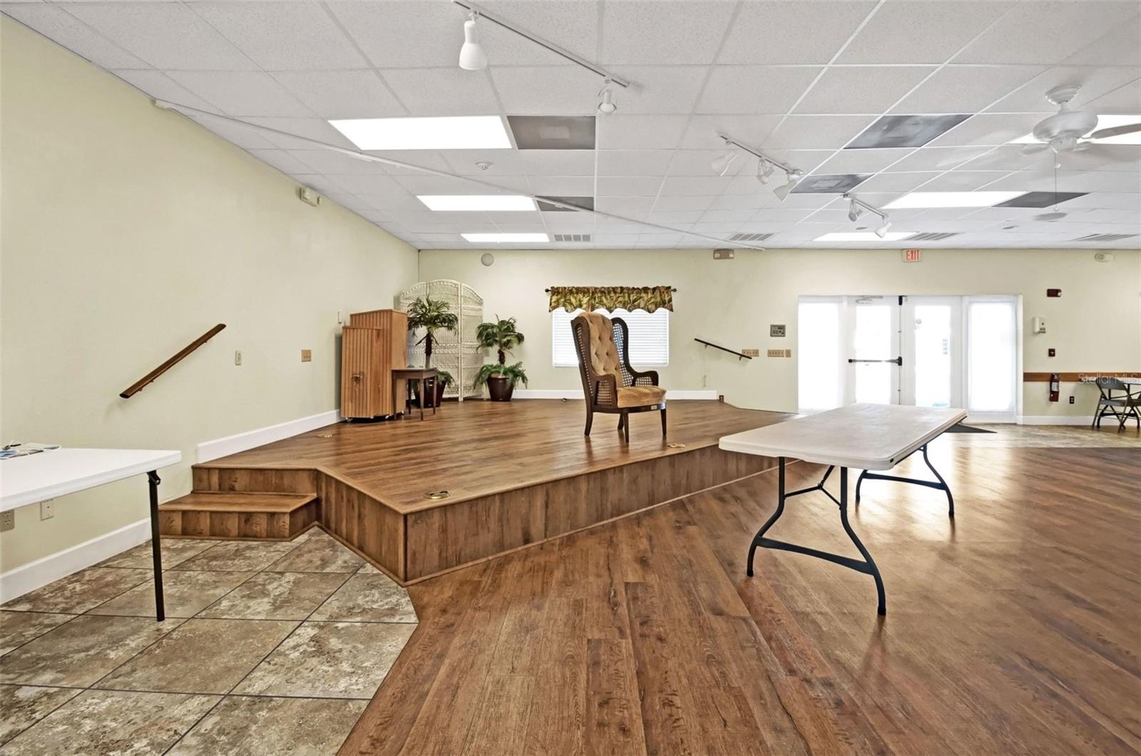 ALLIGATOR PARK COOP, PUNTA GORDA, FL, 33950