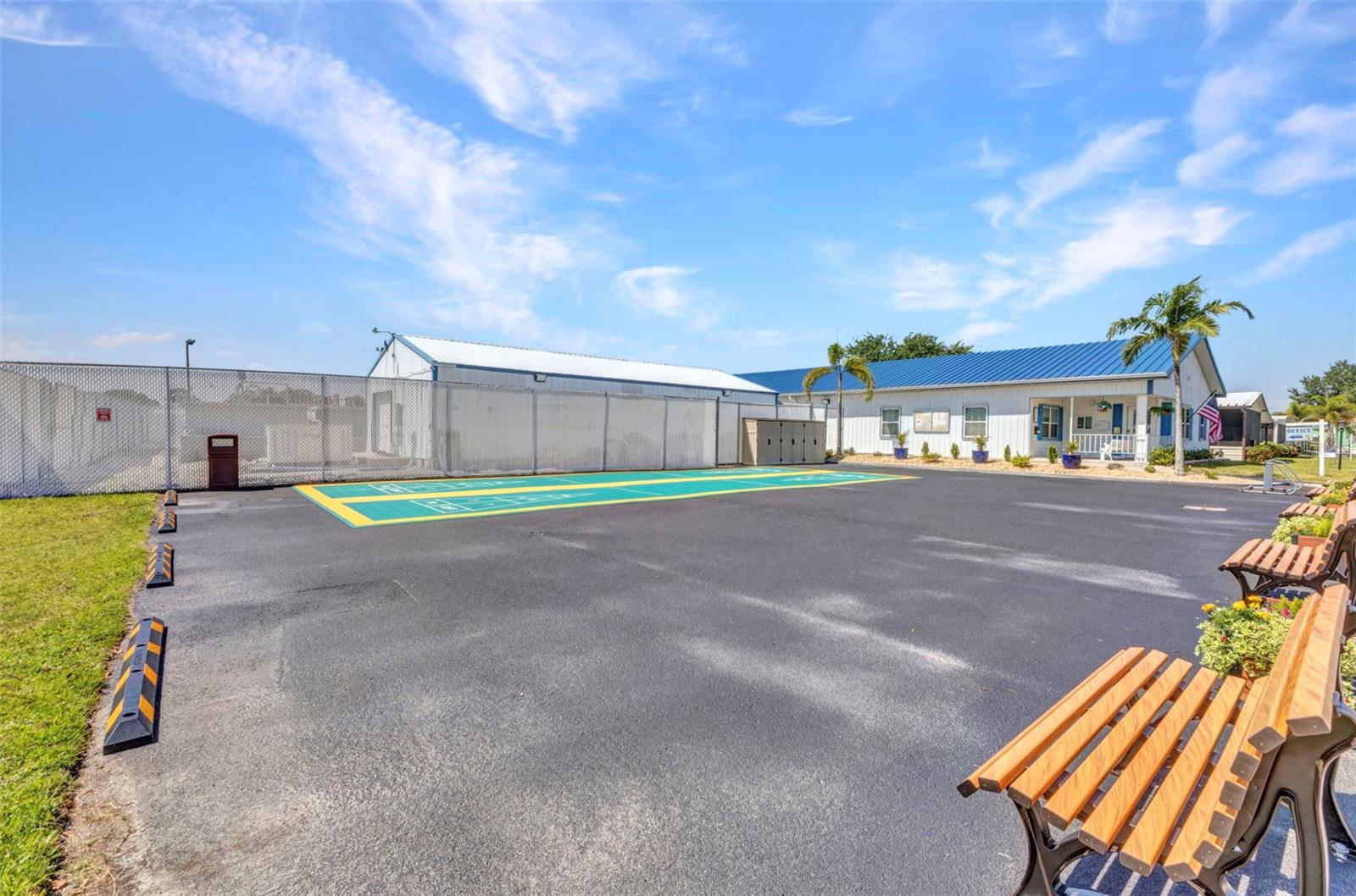 ALLIGATOR PARK COOP, PUNTA GORDA, FL, 33950