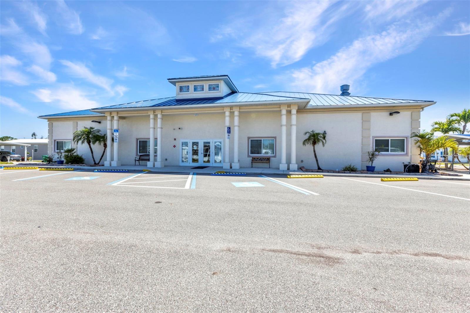 ALLIGATOR PARK COOP, PUNTA GORDA, FL, 33950